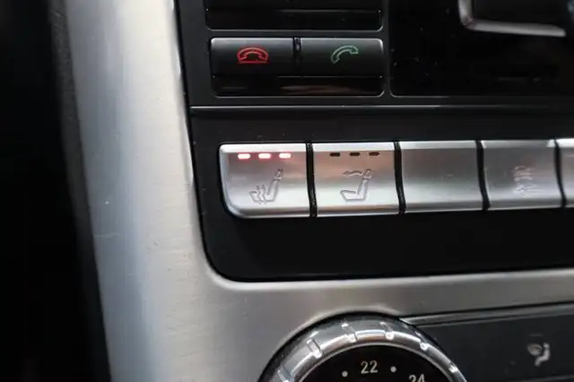 Mercedes-Benz SLK view 18