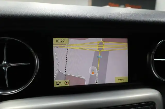 Mercedes-Benz SLK view 19