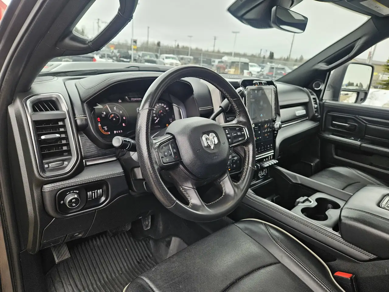 RAM 2500 снимка RAM 2500