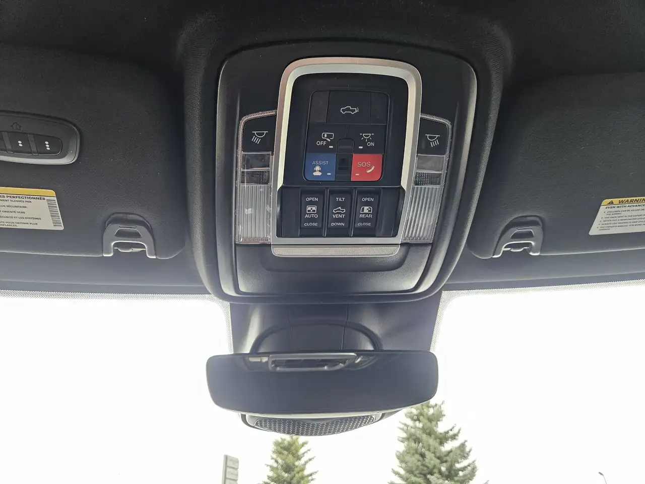 RAM 2500 снимка RAM 2500