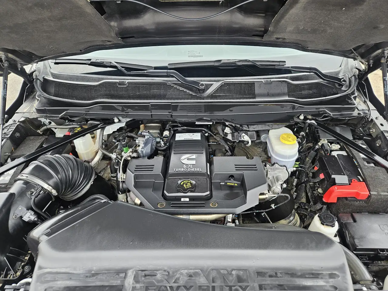 RAM 2500 снимка RAM 2500