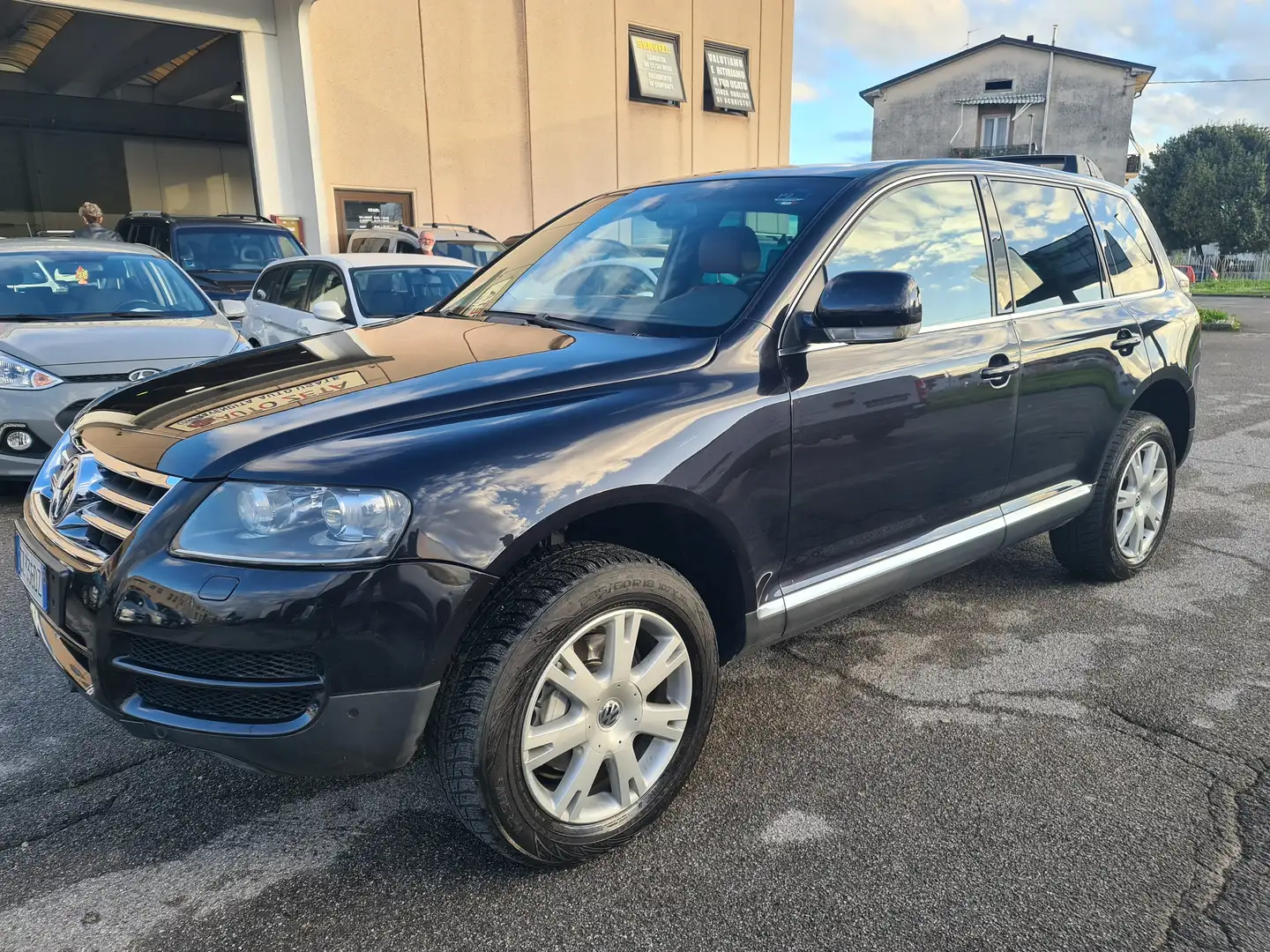 Volkswagen Touareg Touareg 3.0 V6 tdi tiptronic dpf Siyah - 1