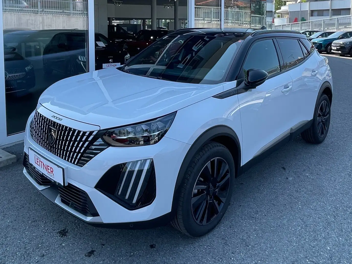 Peugeot 2008 GT Weiß - 1