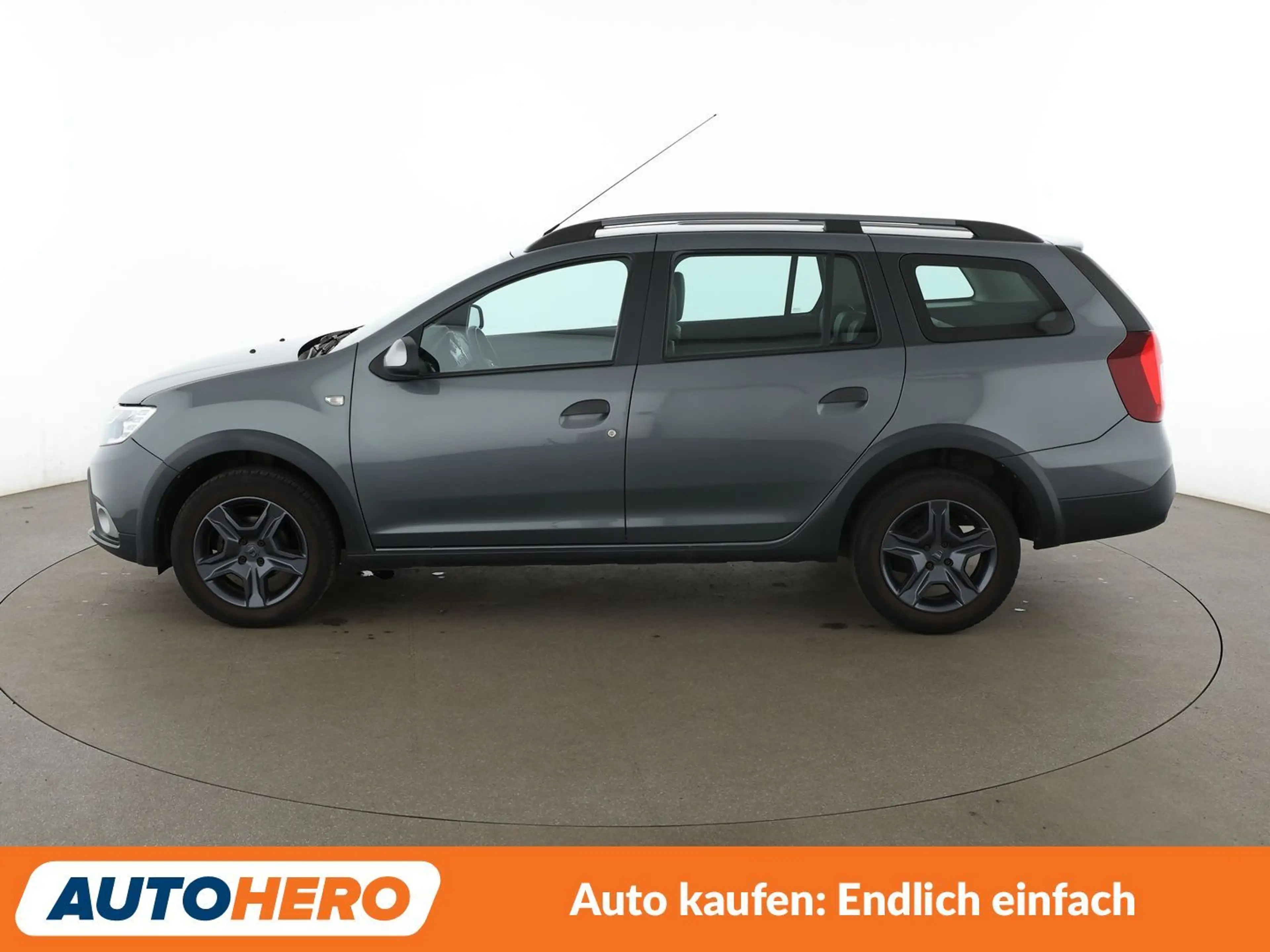 Dacia Logan 0.9 TCe Stepway Celebration Aut.*NAVI*TEMPO*PDC* — photo 3