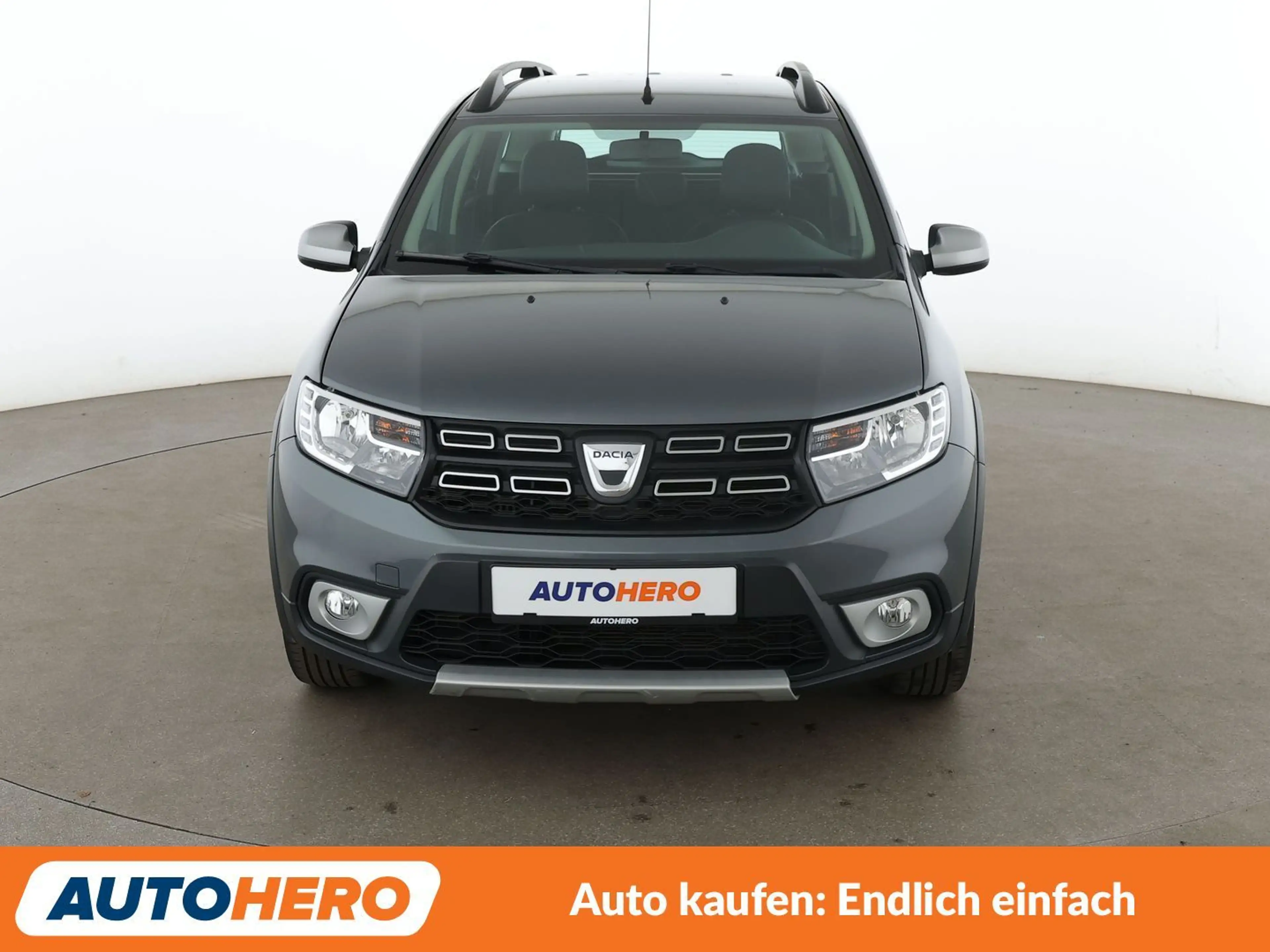 Dacia Logan 0.9 TCe Stepway Celebration Aut.*NAVI*TEMPO*PDC* — photo 9