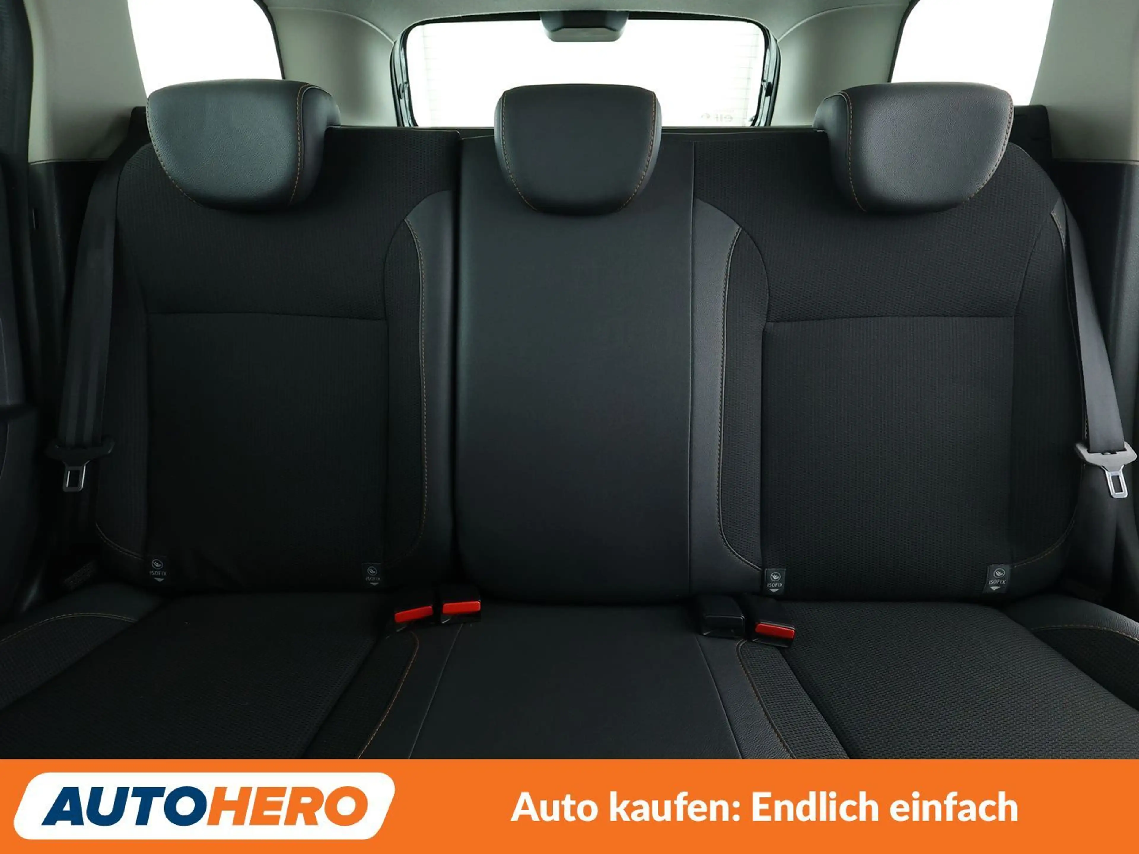 Dacia Logan 0.9 TCe Stepway Celebration Aut.*NAVI*TEMPO*PDC* — photo 15