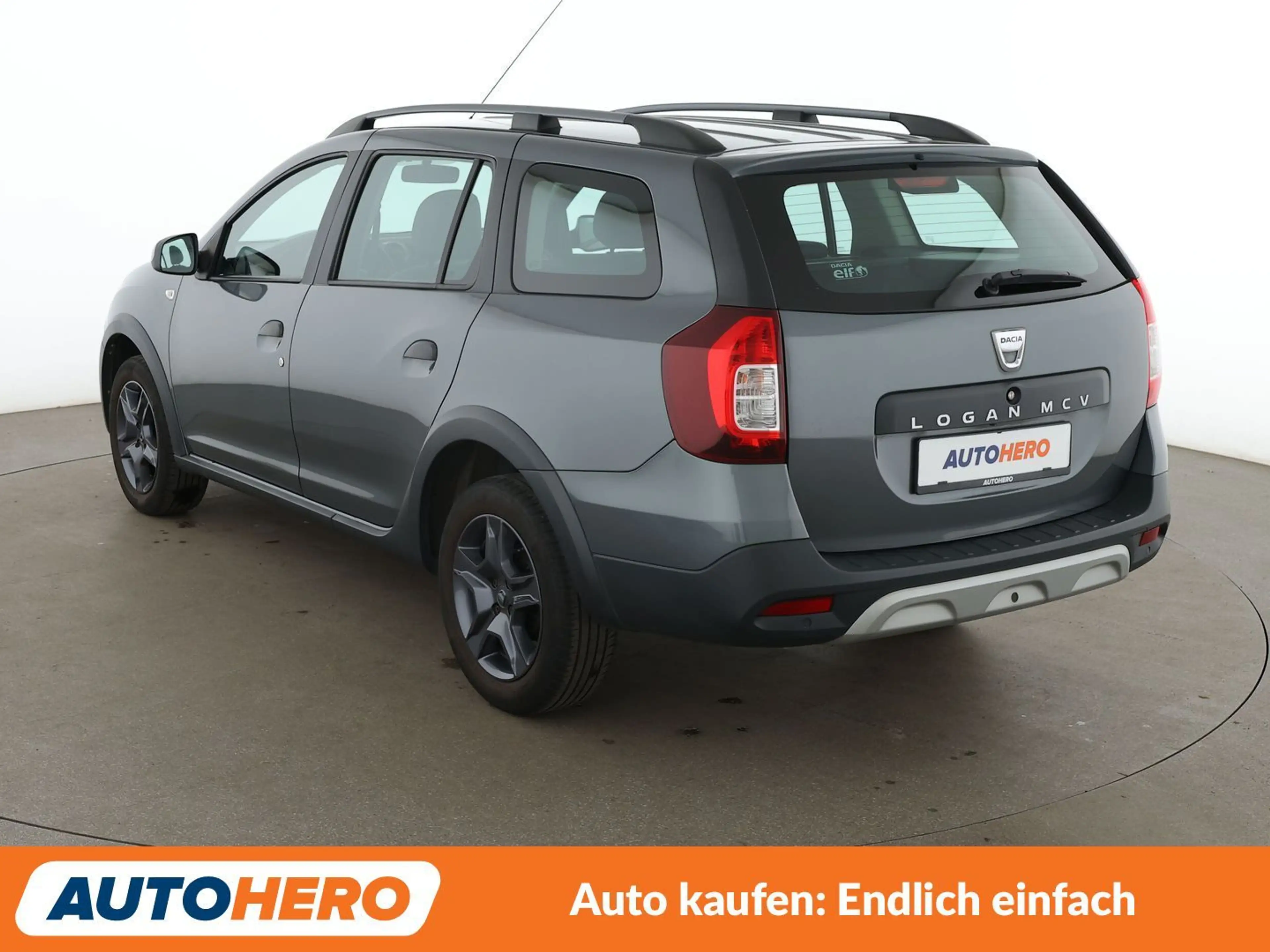 Dacia Logan 0.9 TCe Stepway Celebration Aut.*NAVI*TEMPO*PDC* — photo 4
