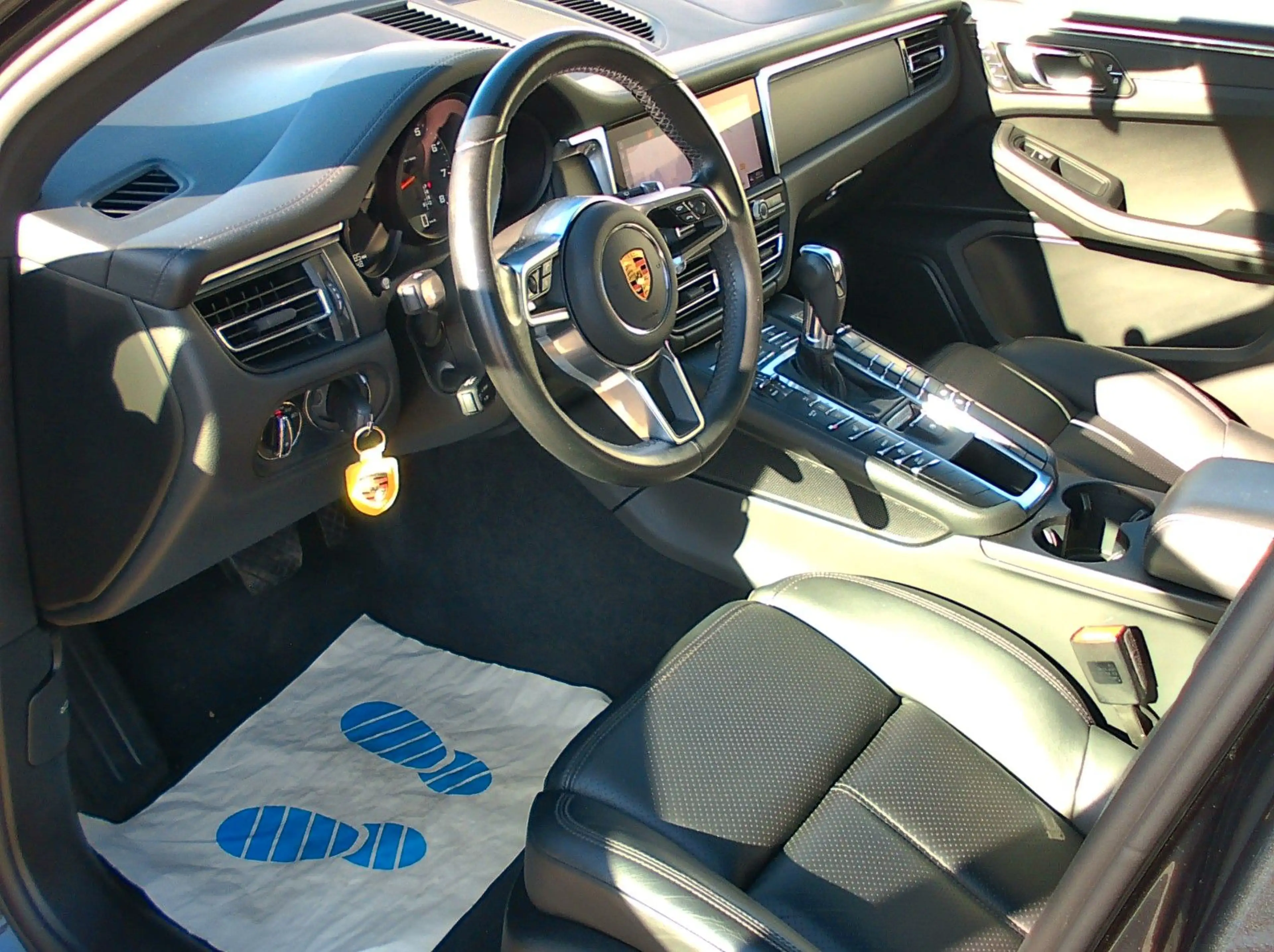 Porsche Macan *** MwSt. ausweisbar *** — photo 9