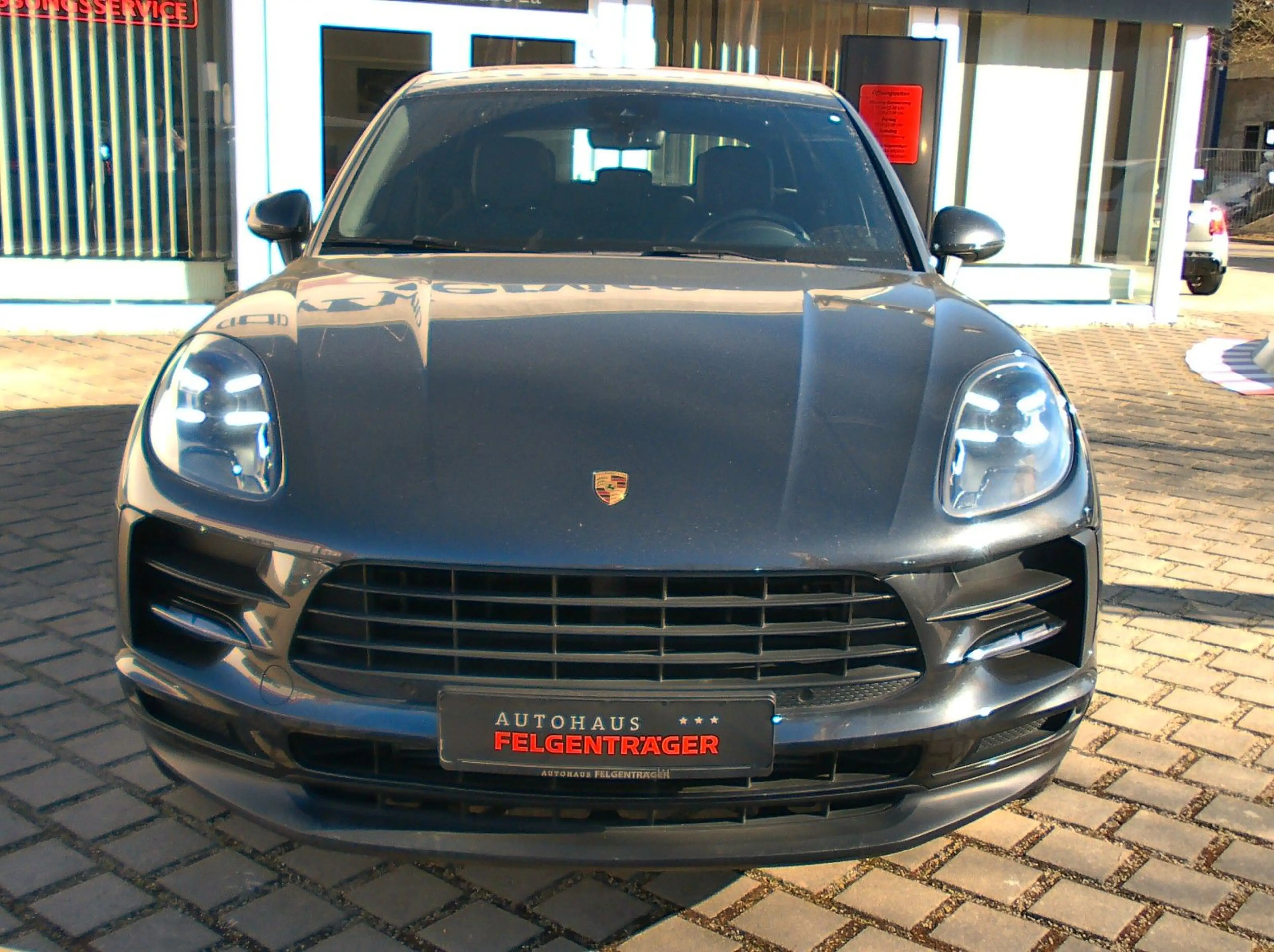 Porsche Macan *** MwSt. ausweisbar *** — photo 2