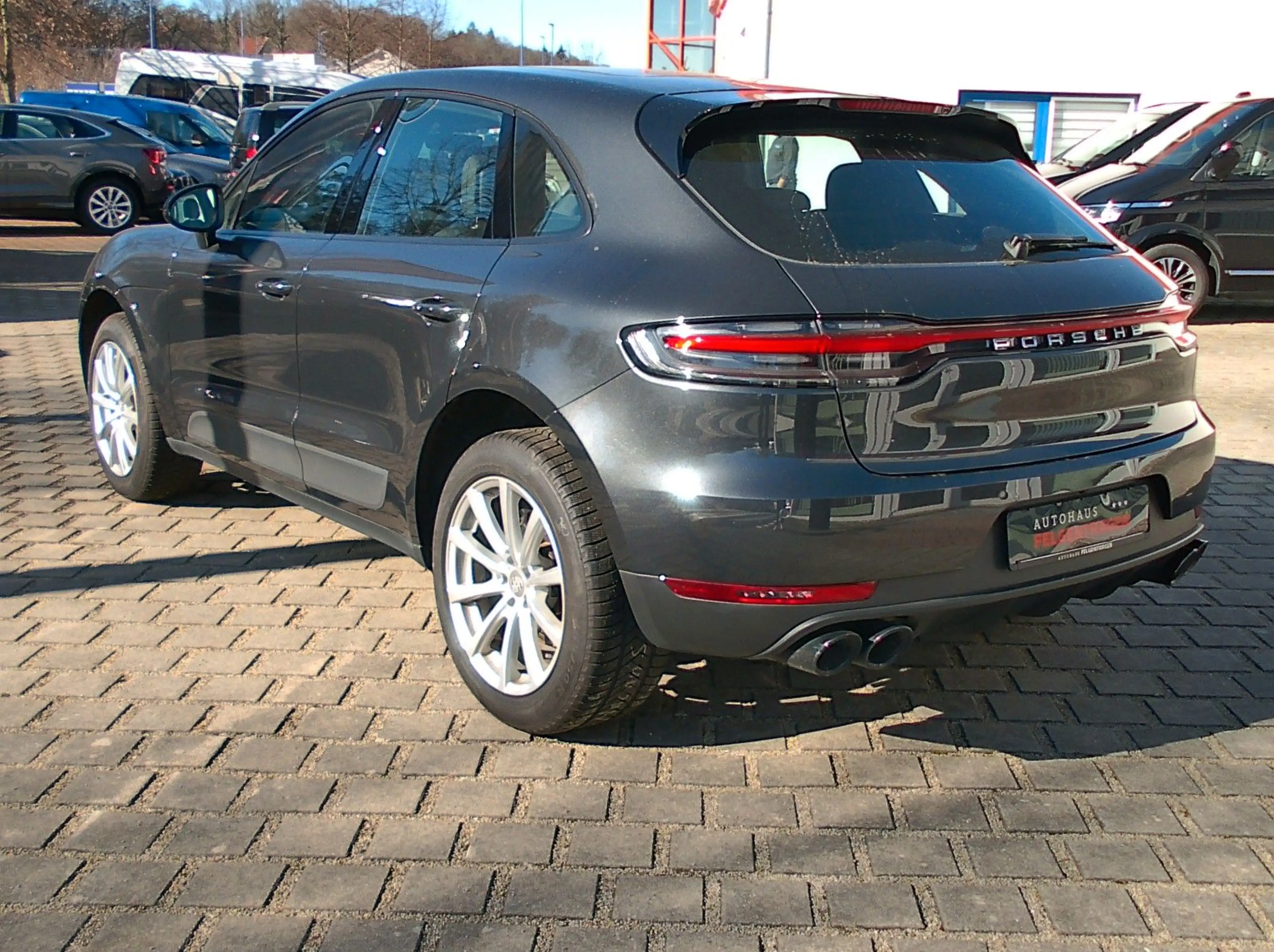 Porsche Macan *** MwSt. ausweisbar *** — photo 6