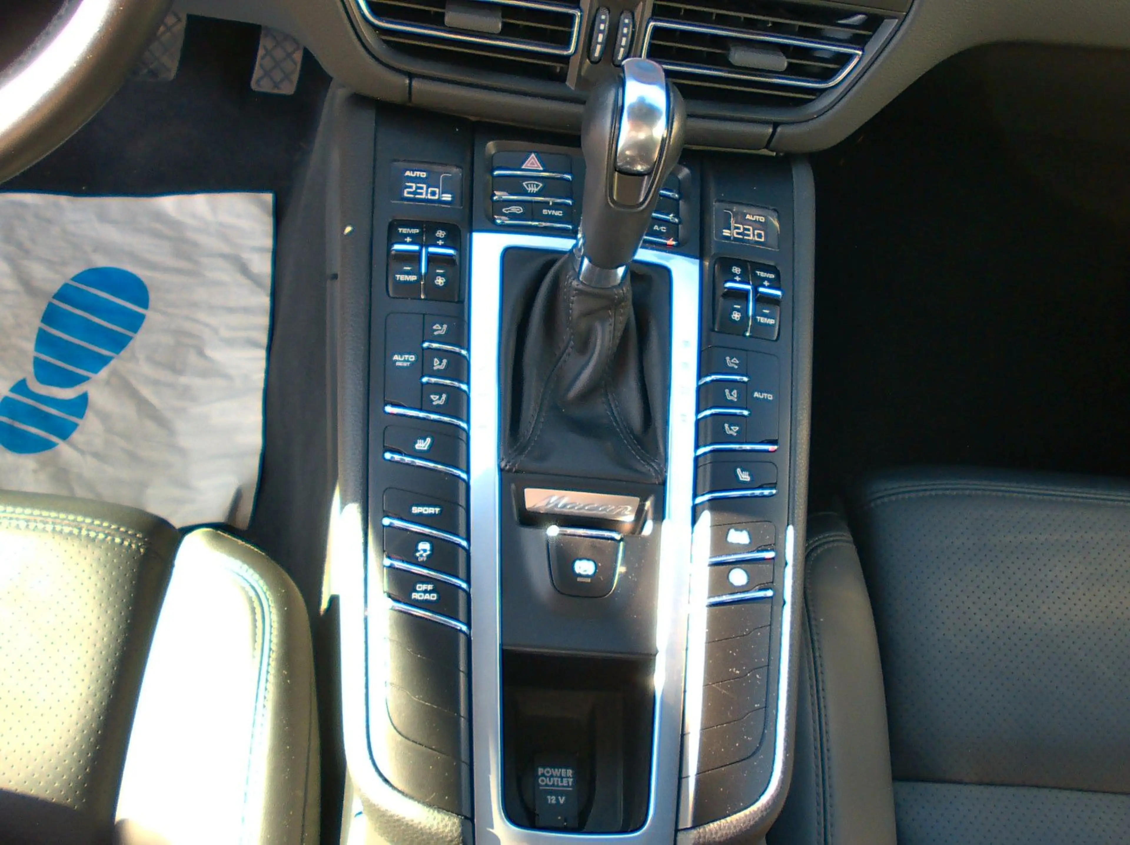 Porsche Macan *** MwSt. ausweisbar *** — photo 15