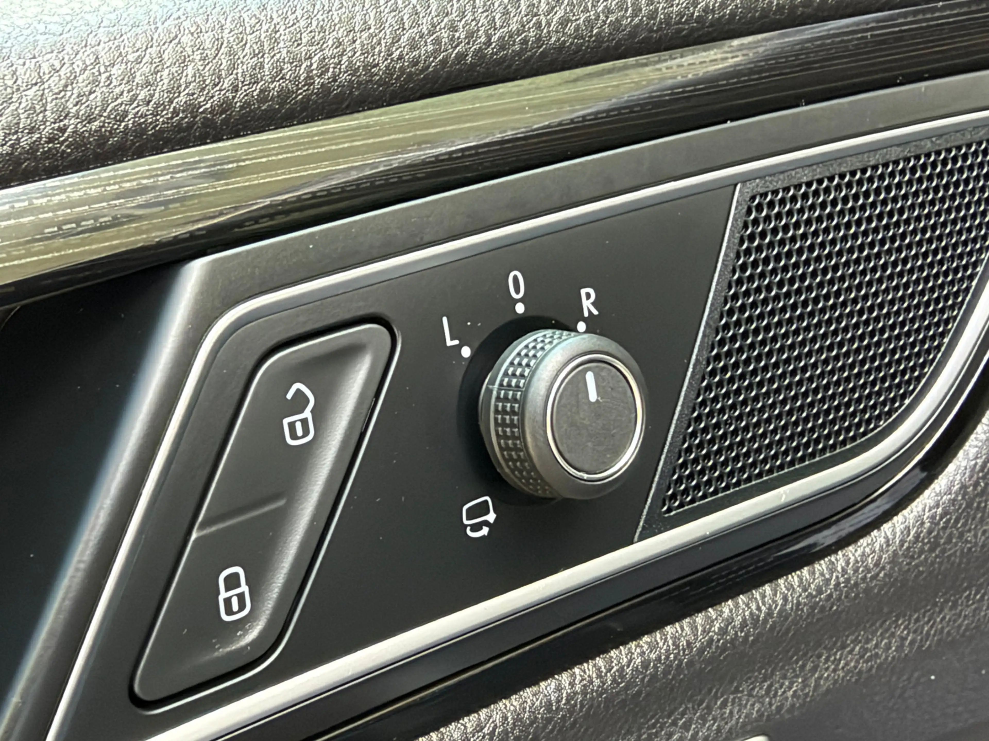 Volkswagen Golf Sportsvan VII Highline Automatik*1.Hand*LED — photo 15