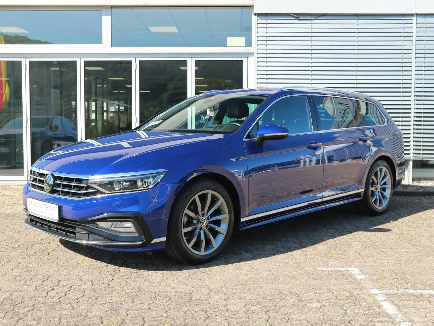 Volkswagen Passat Variant Elegance 2.0 TDI DSG R-LINE PANO Bleu - 2