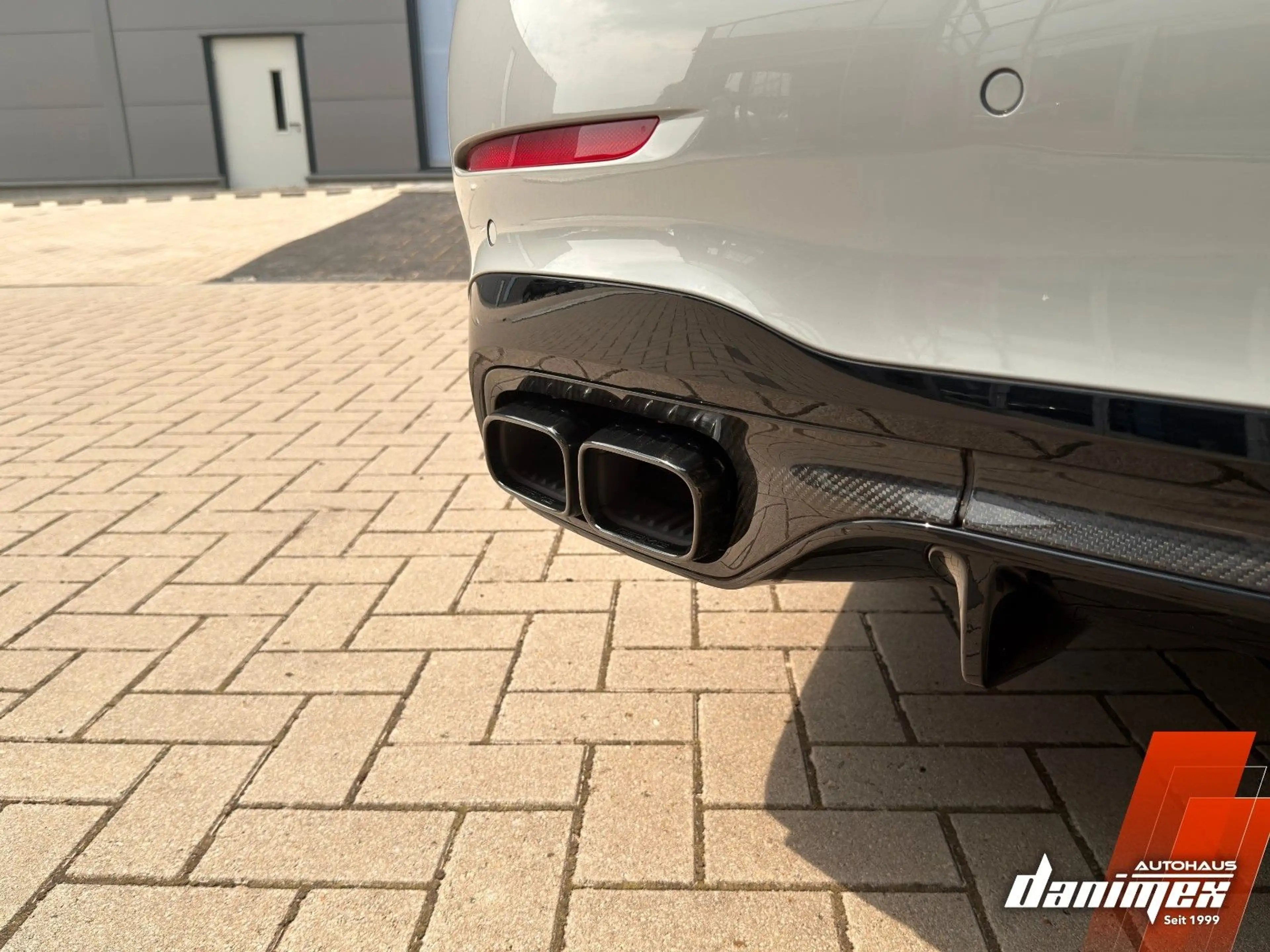 Mercedes-Benz C 63 AMG F1 Edition S E Perf. 4Matic+ Pano AHK HUD Carbon — photo 13