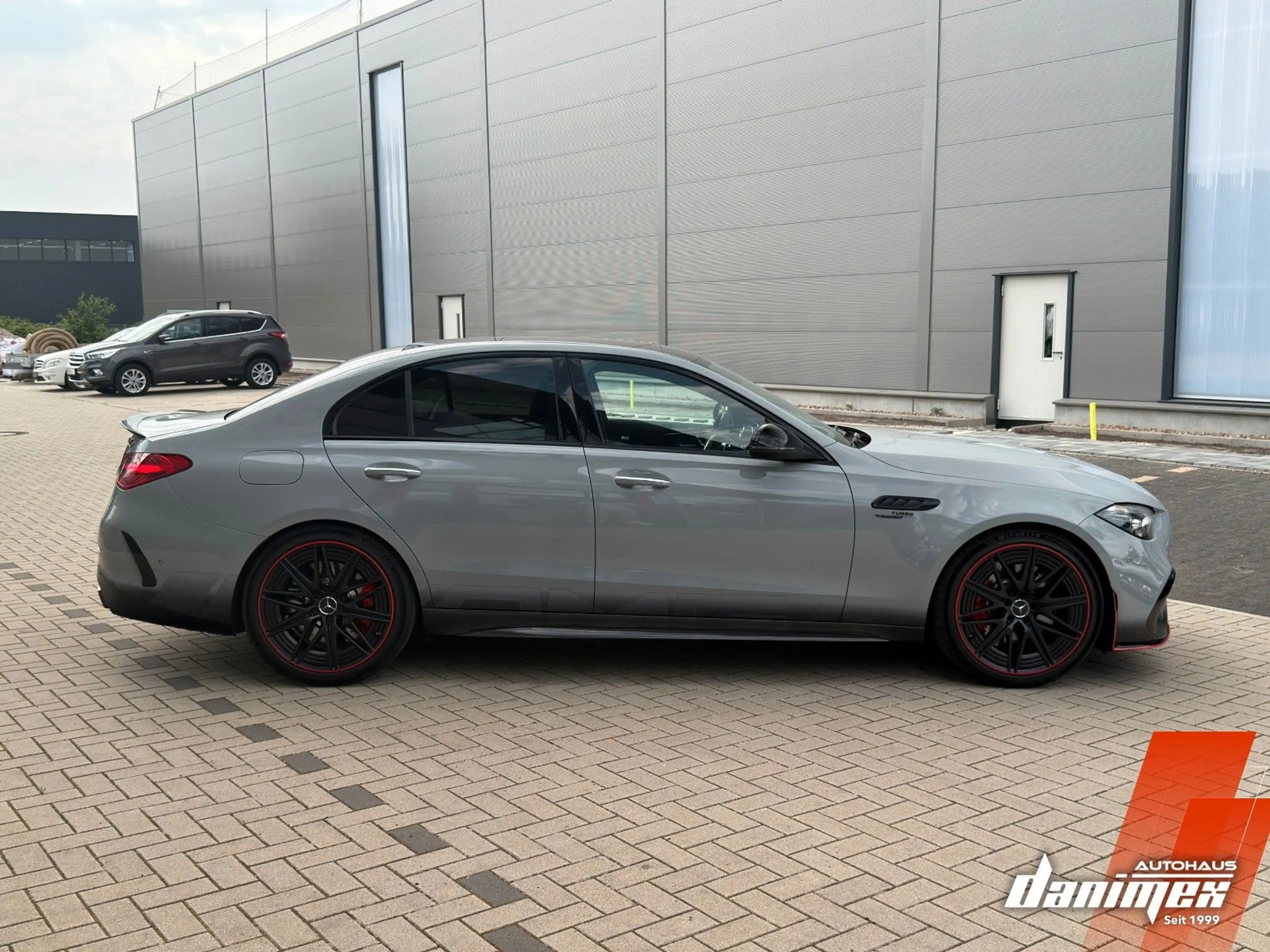 Mercedes-Benz C 63 AMG F1 Edition S E Perf. 4Matic+ Pano AHK HUD Carbon — photo 4