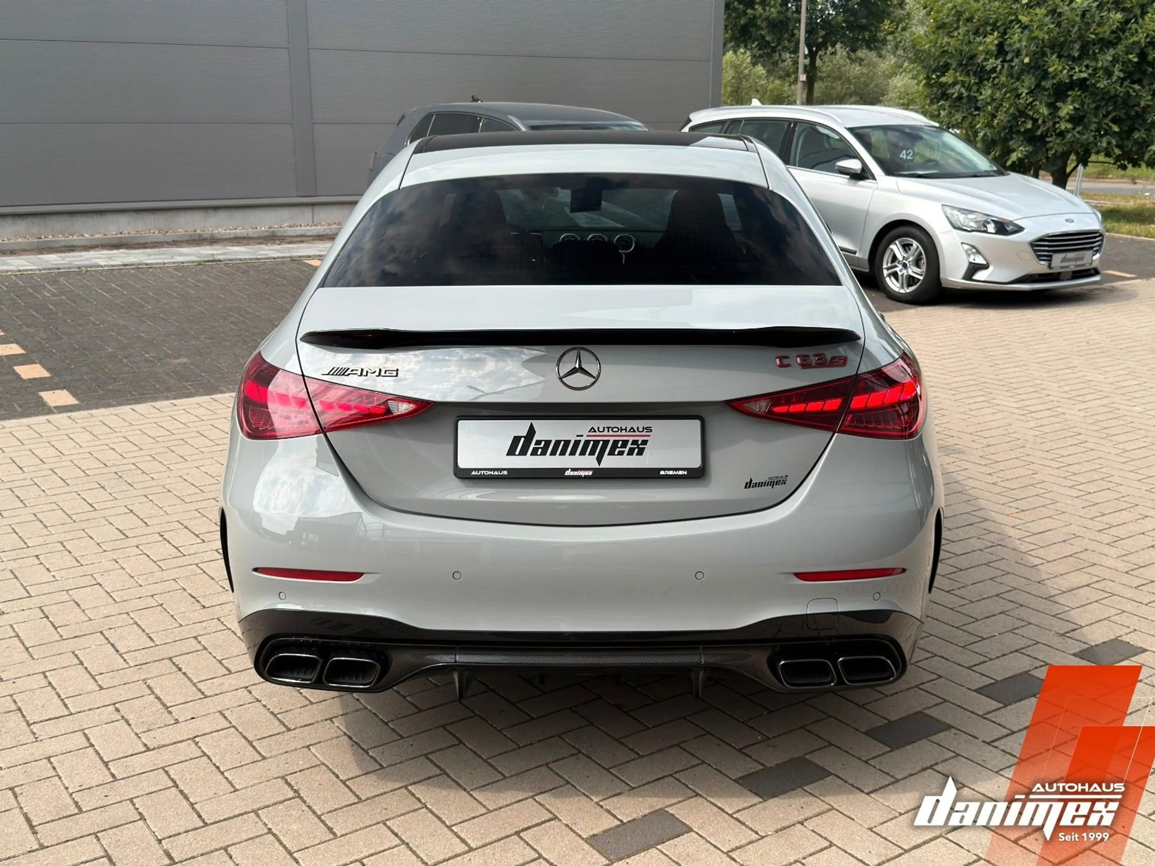 Mercedes-Benz C 63 AMG F1 Edition S E Perf. 4Matic+ Pano AHK HUD Carbon — photo 6