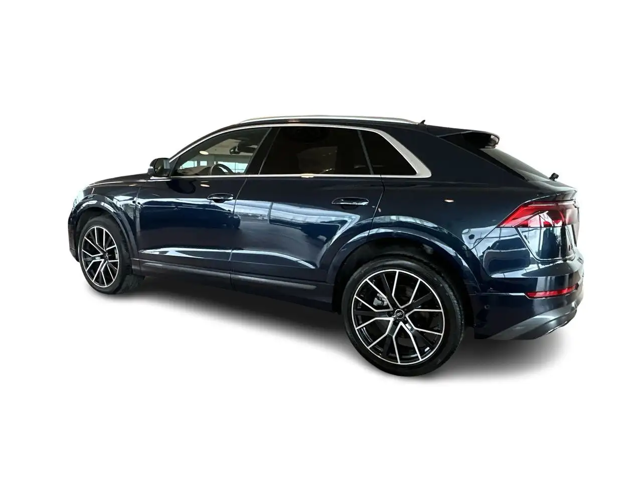 Audi Q8 снимка Audi Q8