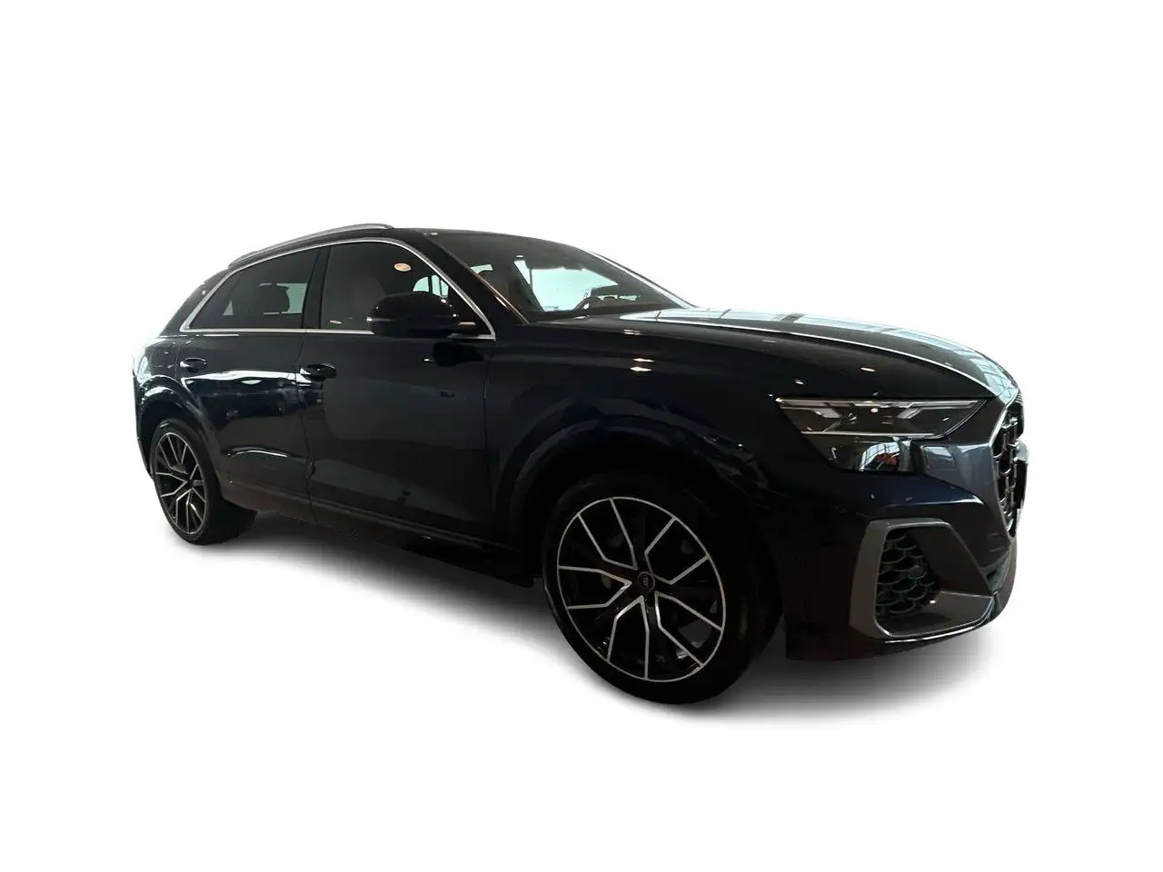 Audi Q8 снимка Audi Q8