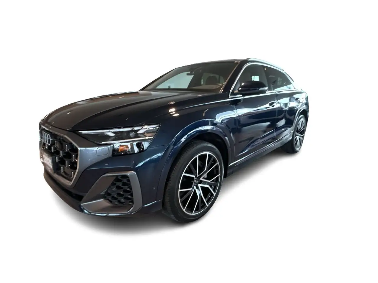 Audi Q8 снимка Audi Q8