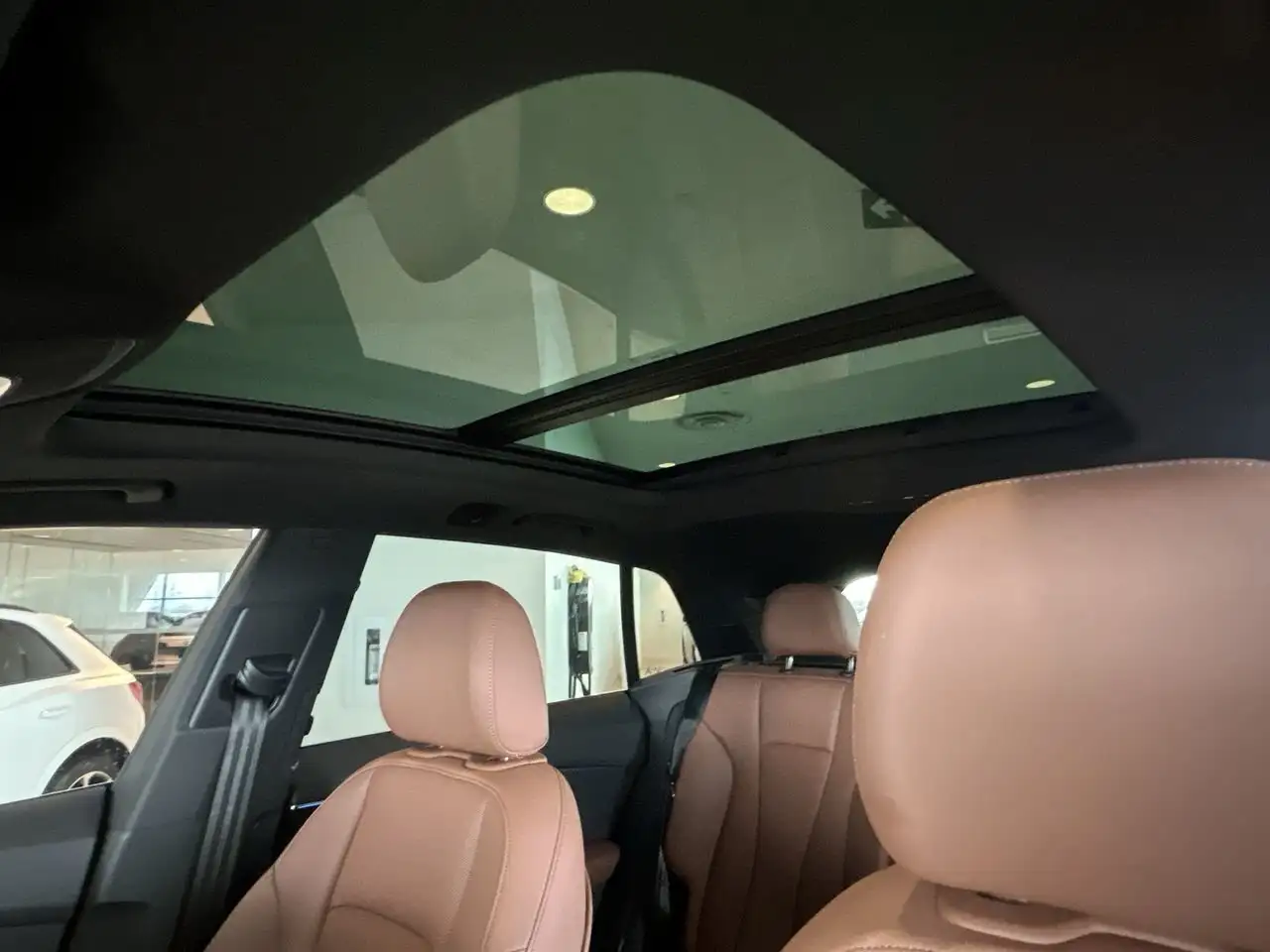 Audi Q8 снимка Audi Q8