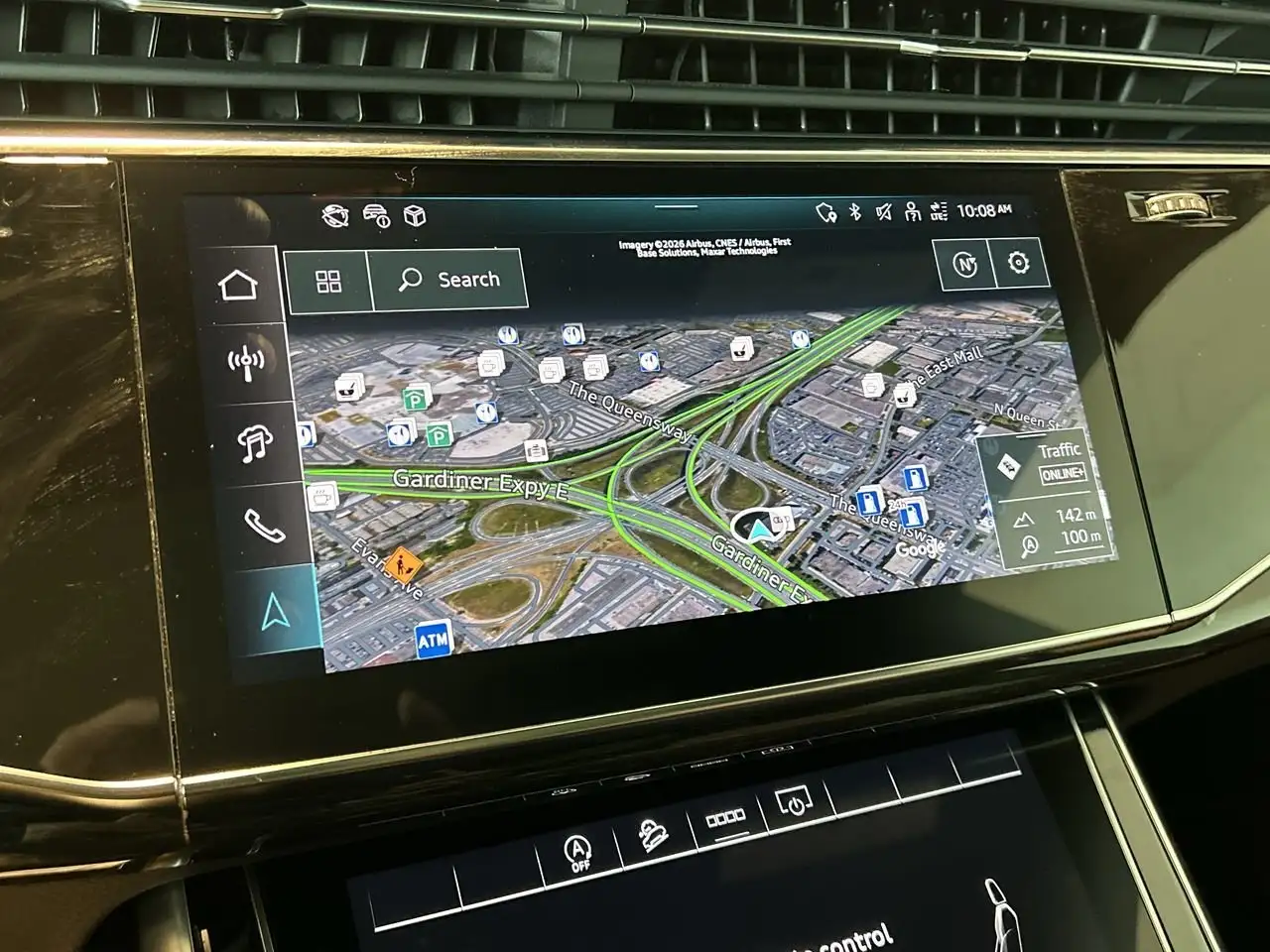 Audi Q8 снимка Audi Q8
