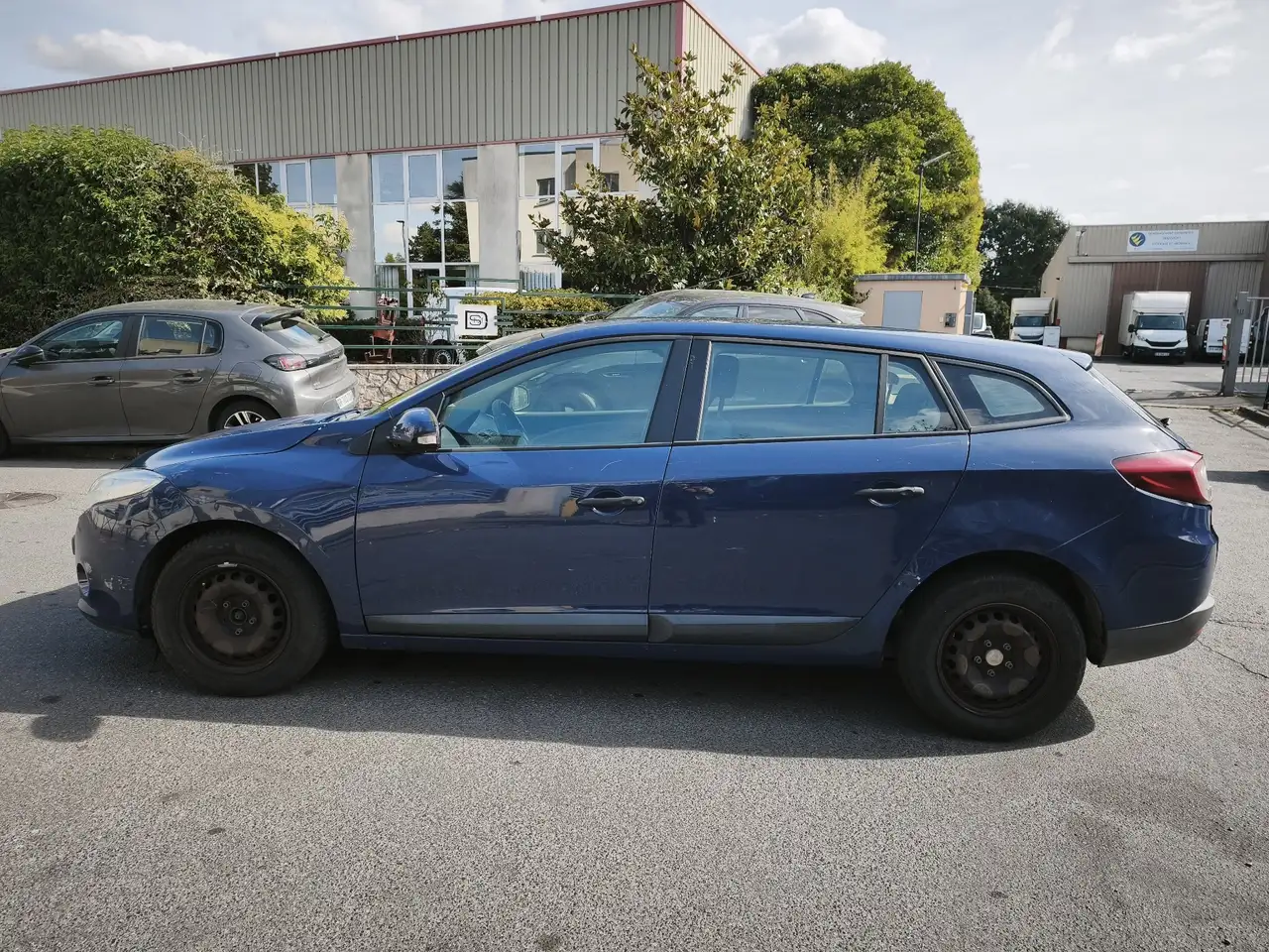 Renault Megane Grandtour — photo 8