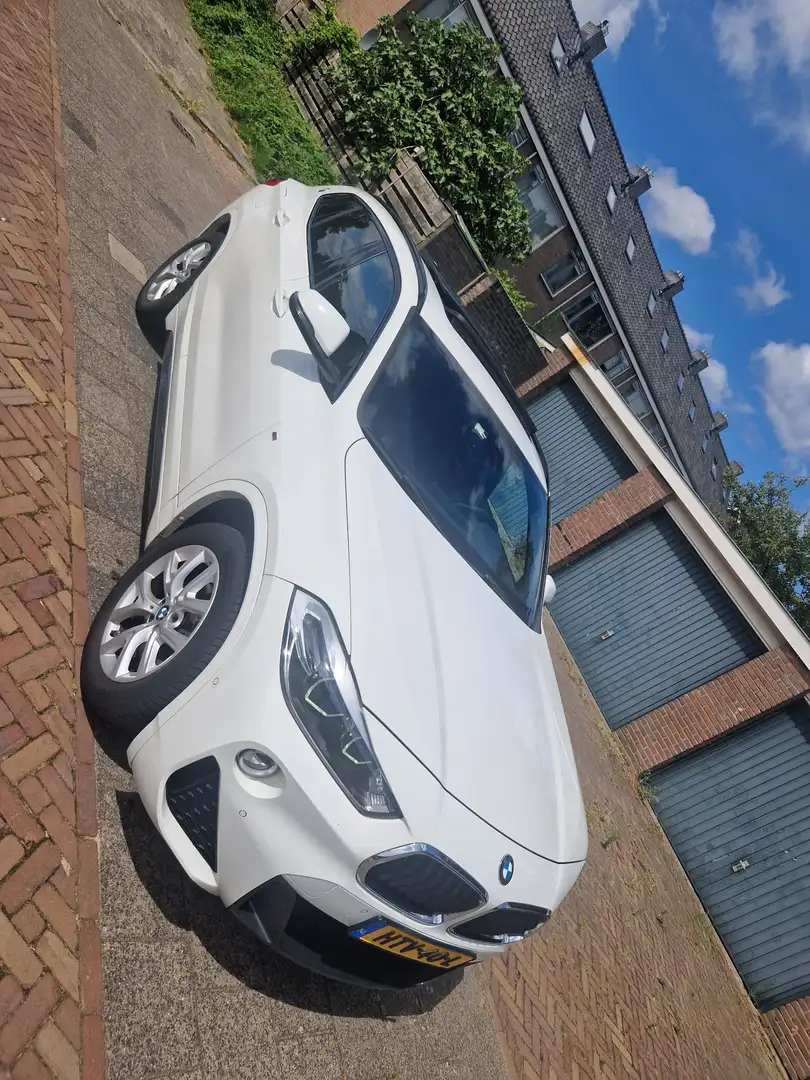 BMW X2 sDrive18i Aut. M Sport Pano - 2