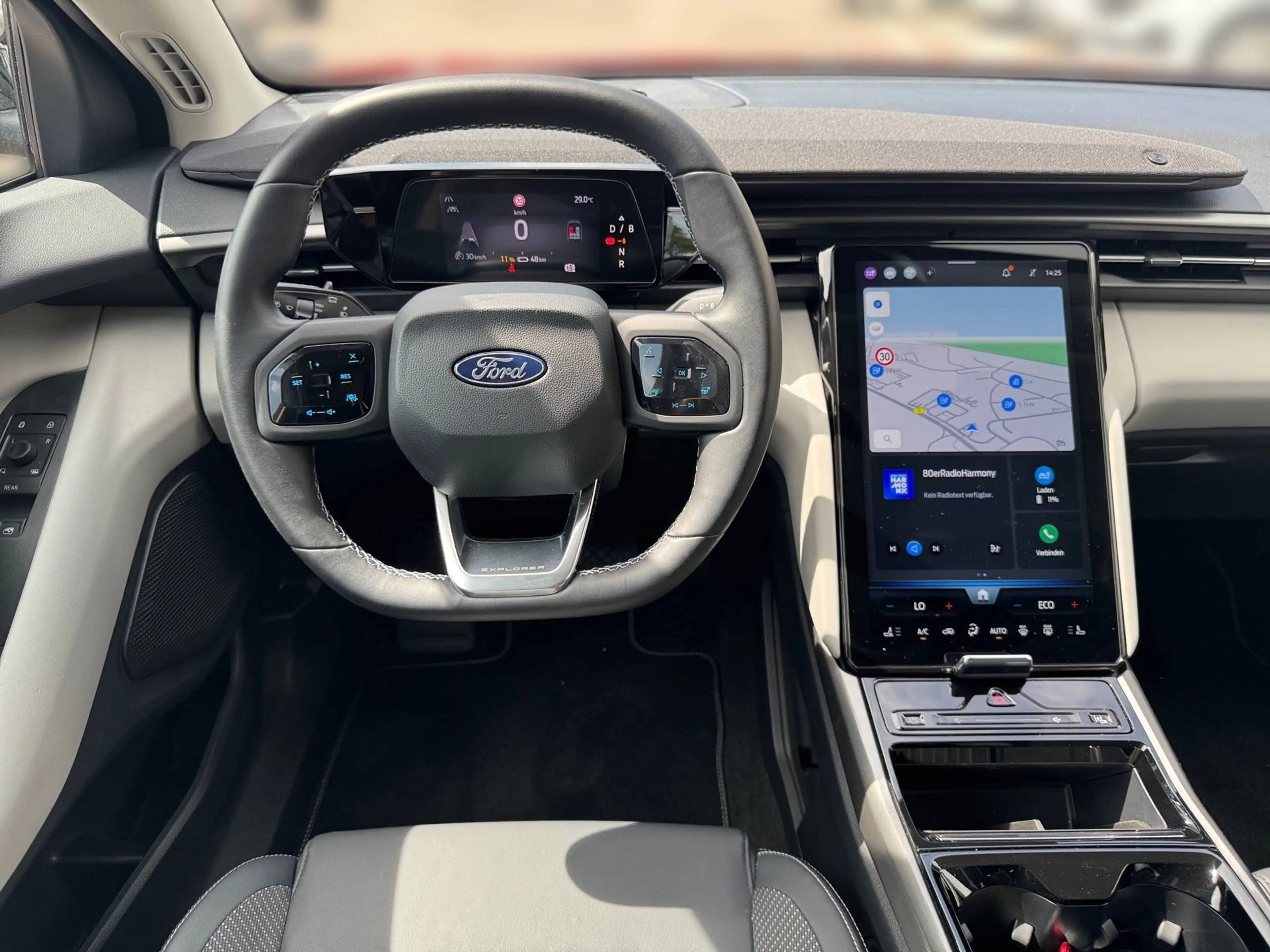 Ford Explorer Elektromotor mit Extended Range RWD 77kWh Explorer — photo 11