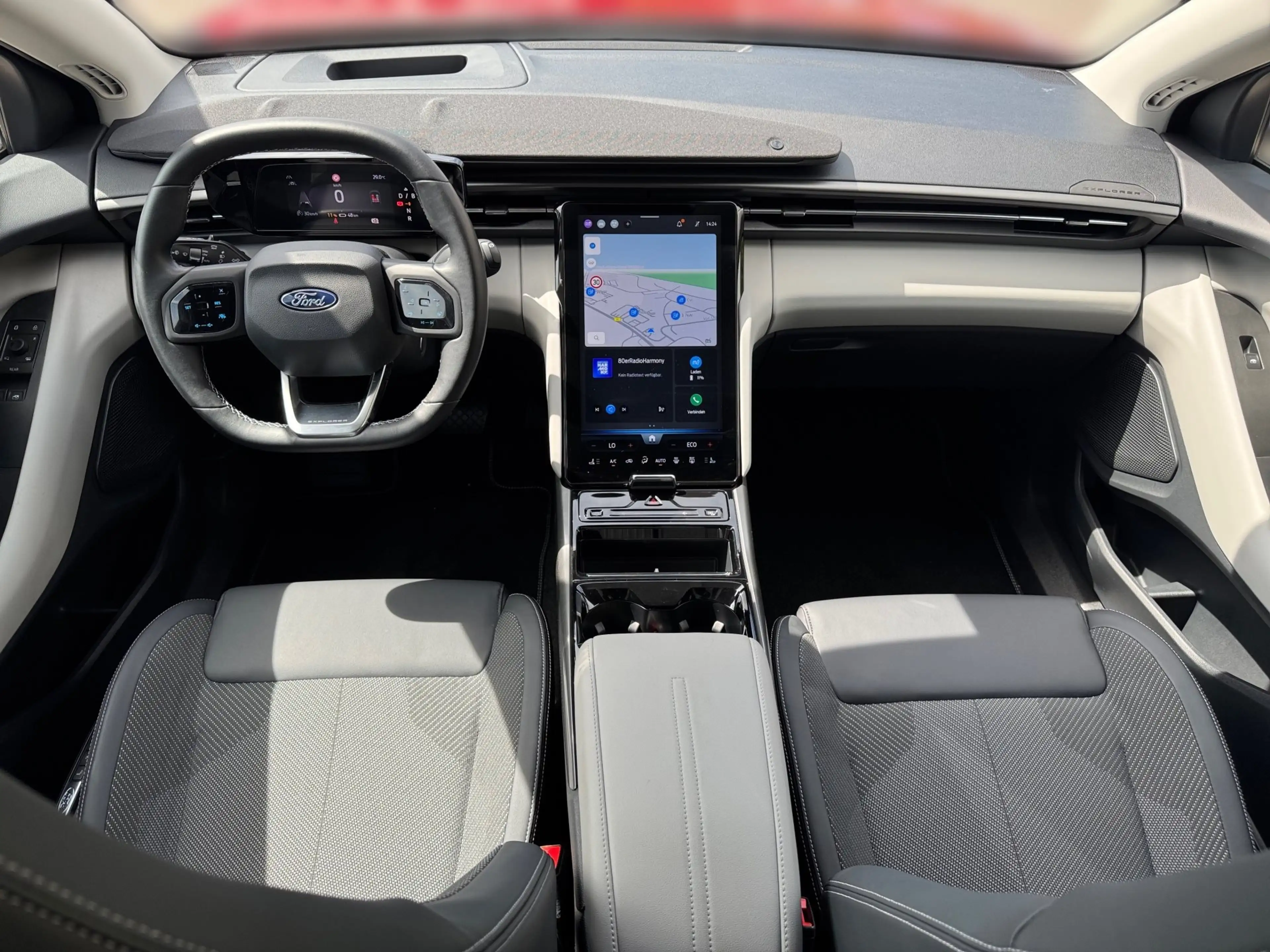 Ford Explorer Elektromotor mit Extended Range RWD 77kWh Explorer — photo 15