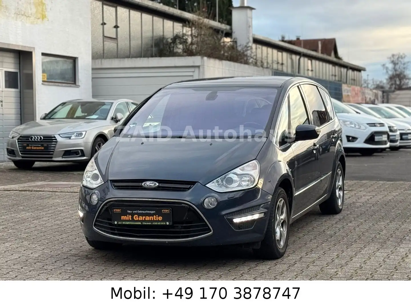 Ford S-Max S-MAX Titanium*7 Sitze*Aut.*Pano*LED*PDC*Navi* Grau - 1