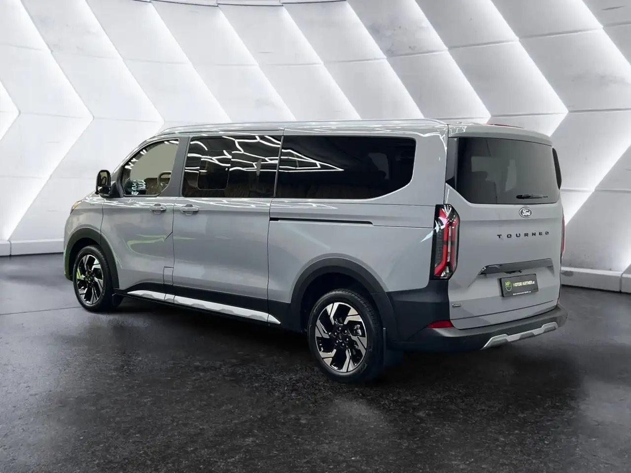 Ford Tourneo Custom 2026