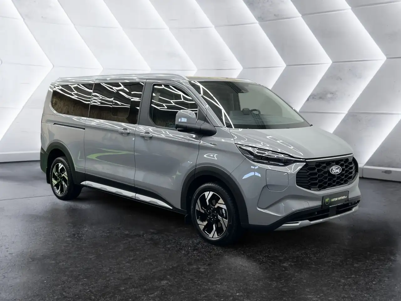 Ford Tourneo Custom 2026