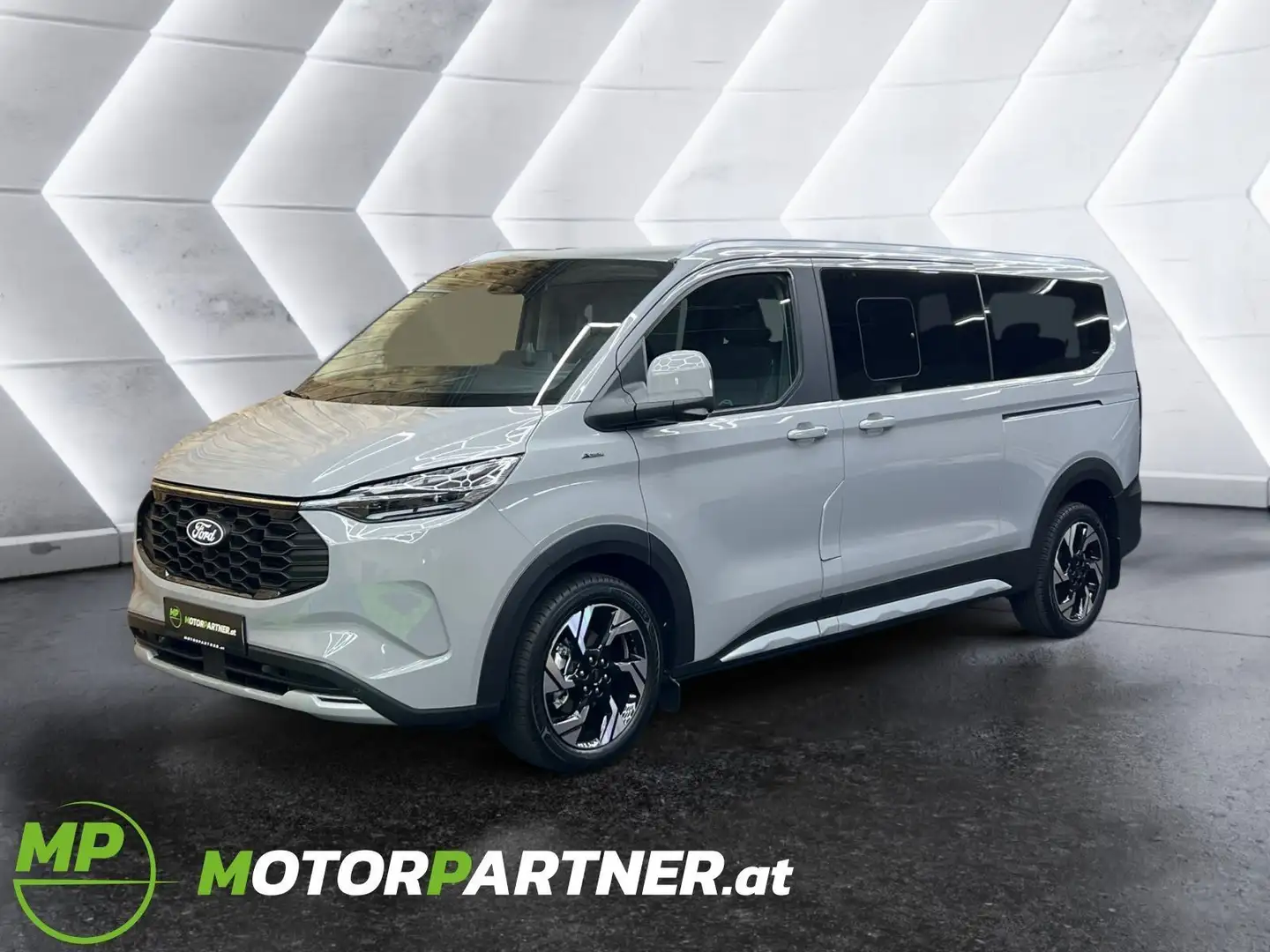 Ford Tourneo Custom L2 Active | PHEV | Bus 8-Sitze | Sofort verfügbar Grau - 1