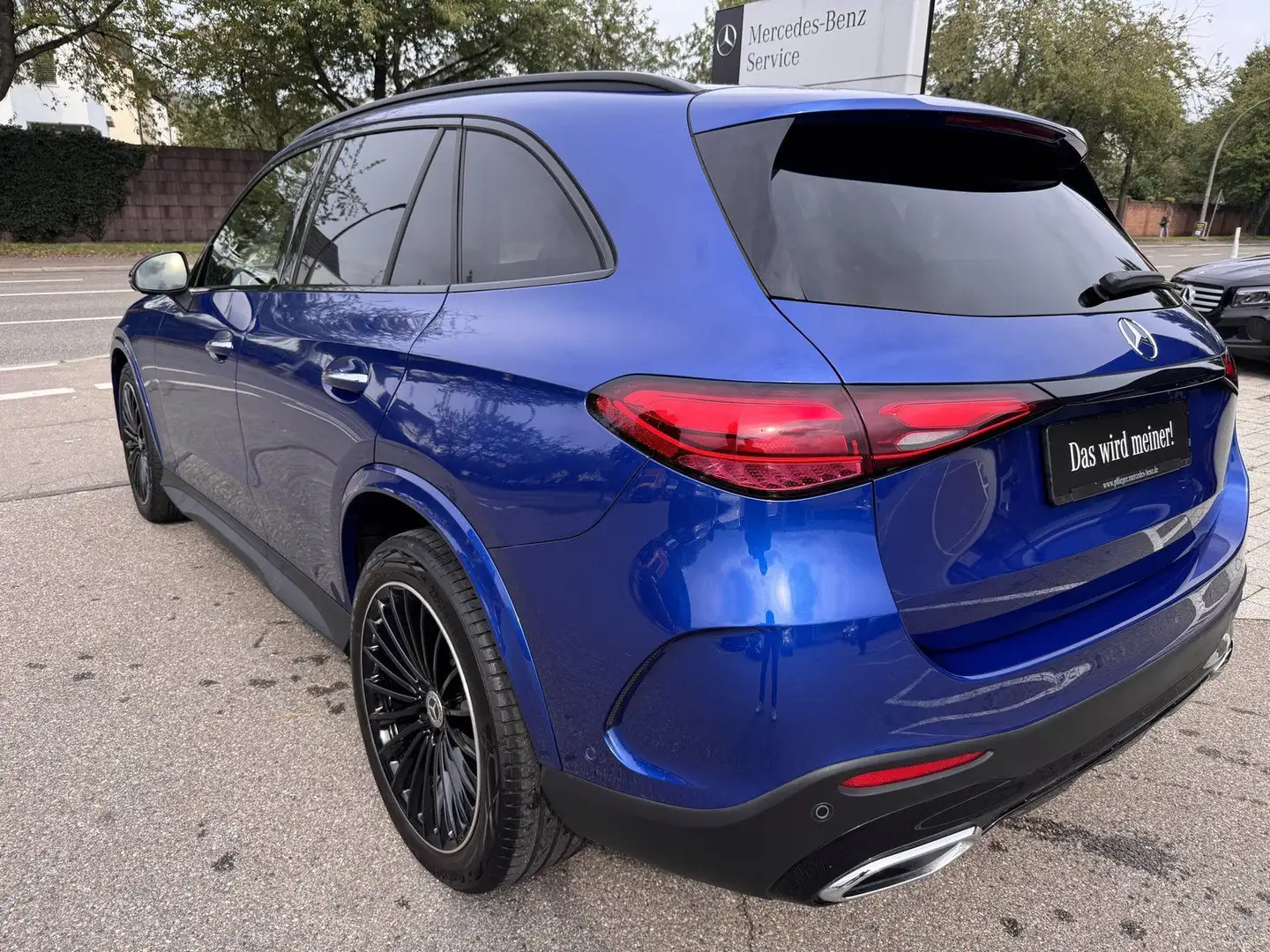 Mercedes-Benz GLC 200 4M AMG Premium*Pano*Memory*AHK*Night* Schwarz - 2