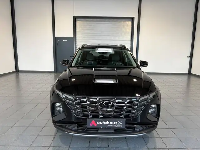 Hyundai Tucson view 2