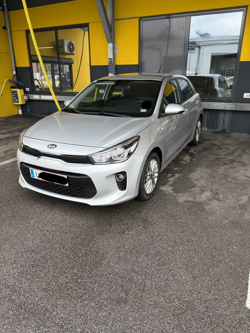 Kia Rio 1,25 MPI Silber ISG - 1