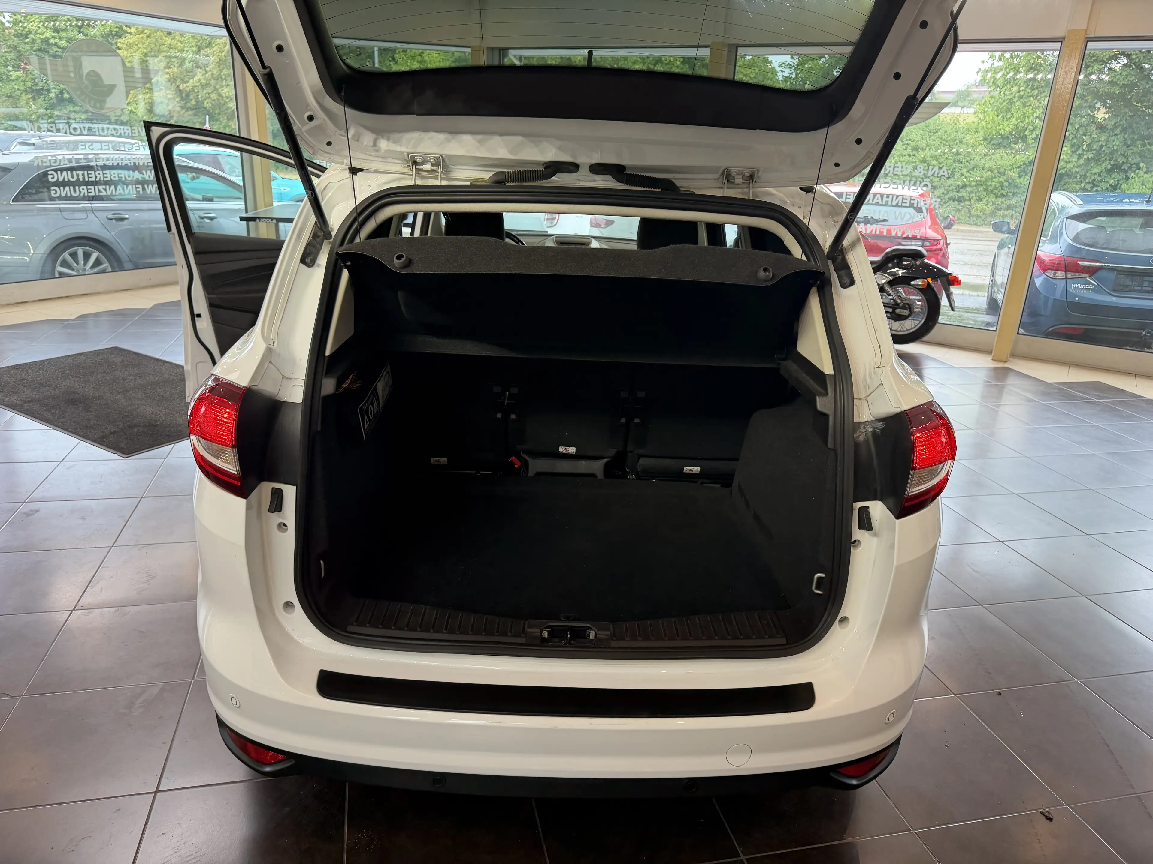 Ford C-Max Cool*SHZ*NAVI*TPM*PKS*LP*STARTStop*TÜV Neu — photo 13