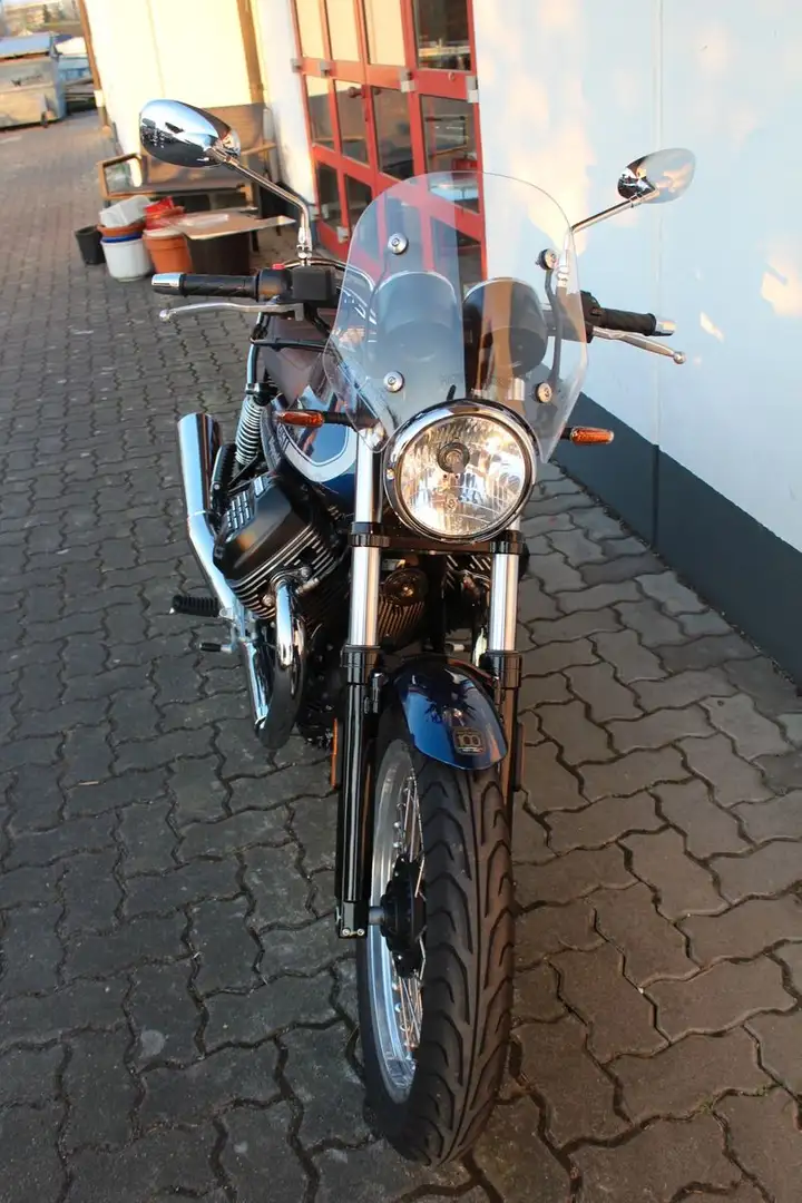 Moto Guzzi V 7 Special Blau - 2