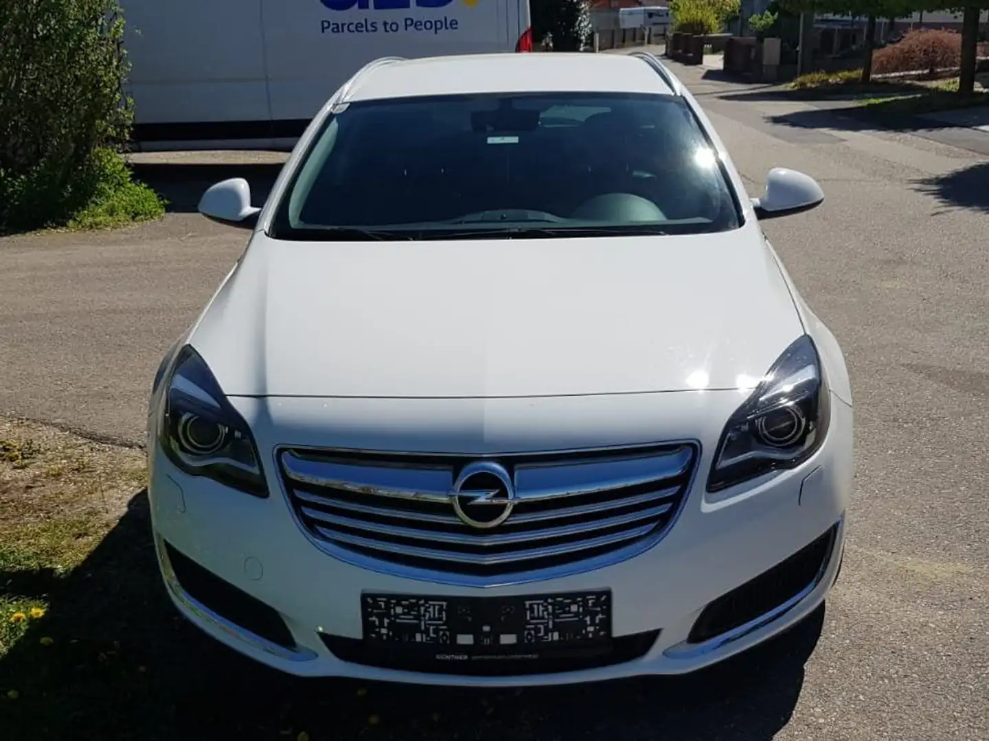 Opel Insignia Insignia ST 2,0 CDTI 2.besitz Cosmo Blanc - 1