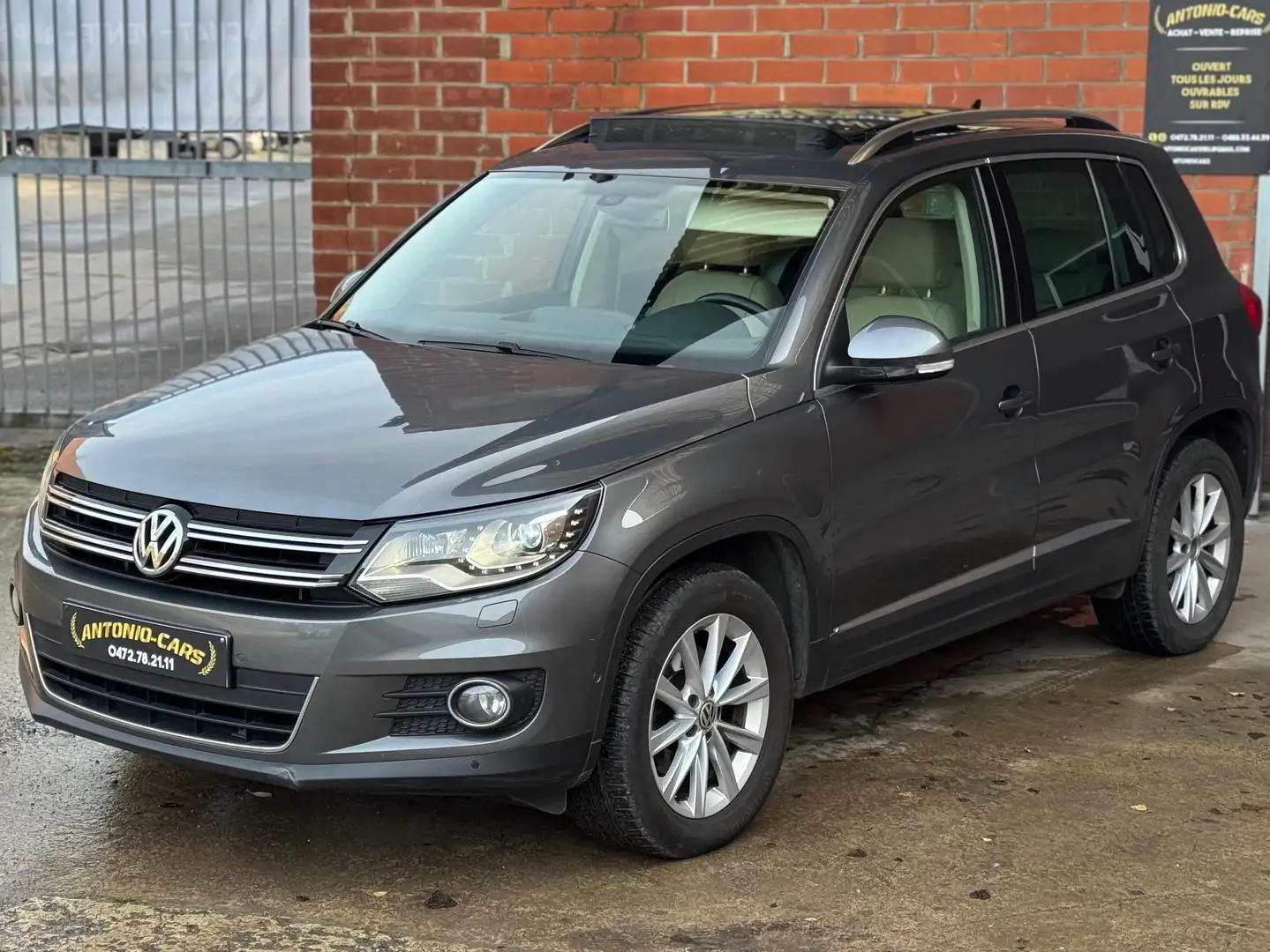 Volkswagen Tiguan 2.0TDI 4Motion DSG  HIGHLINE Gris - 1