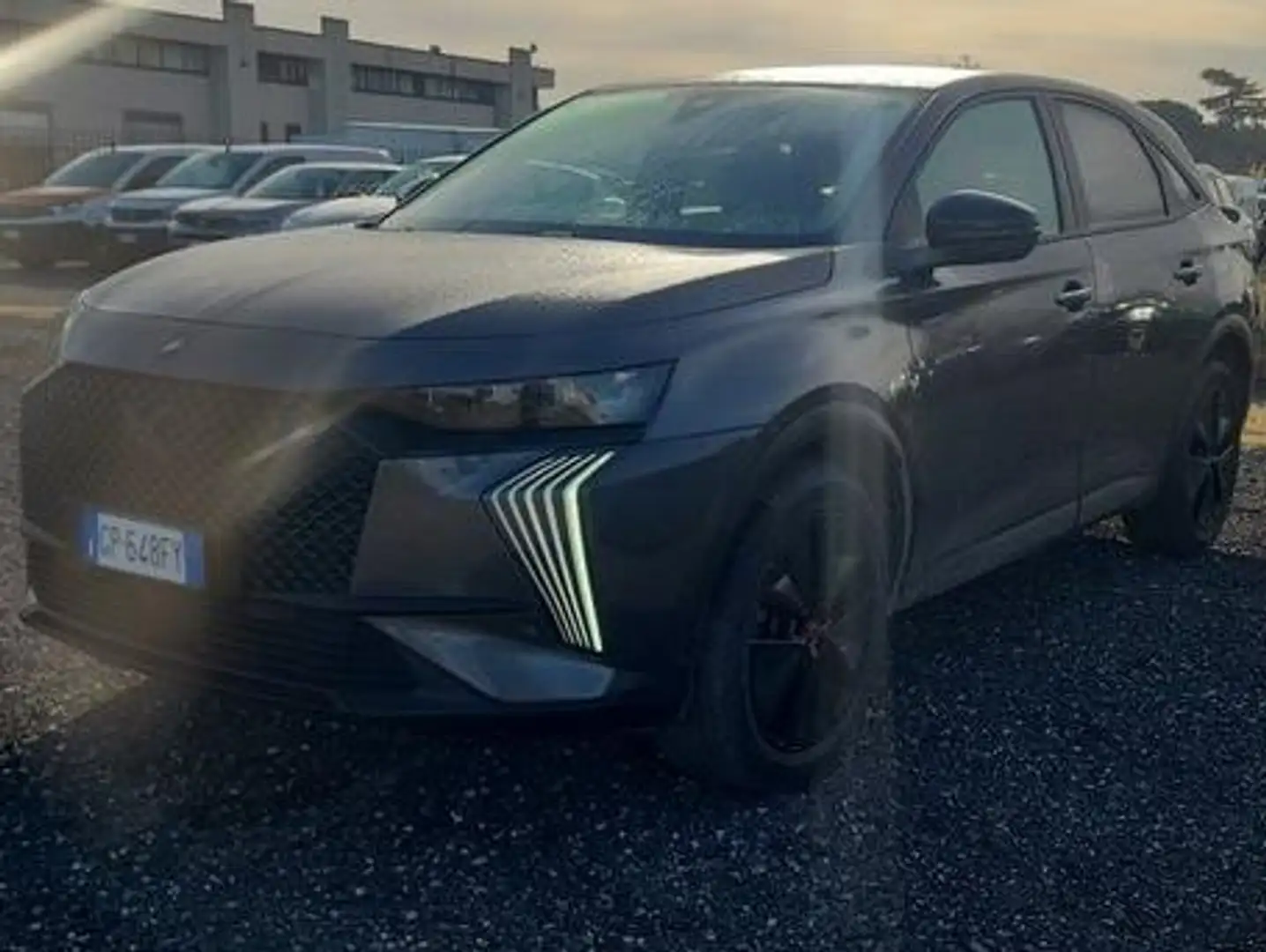 DS Automobiles DS 7 1.5 bluehdi Performance Line 130cv TG: GP648FY Gris - 2