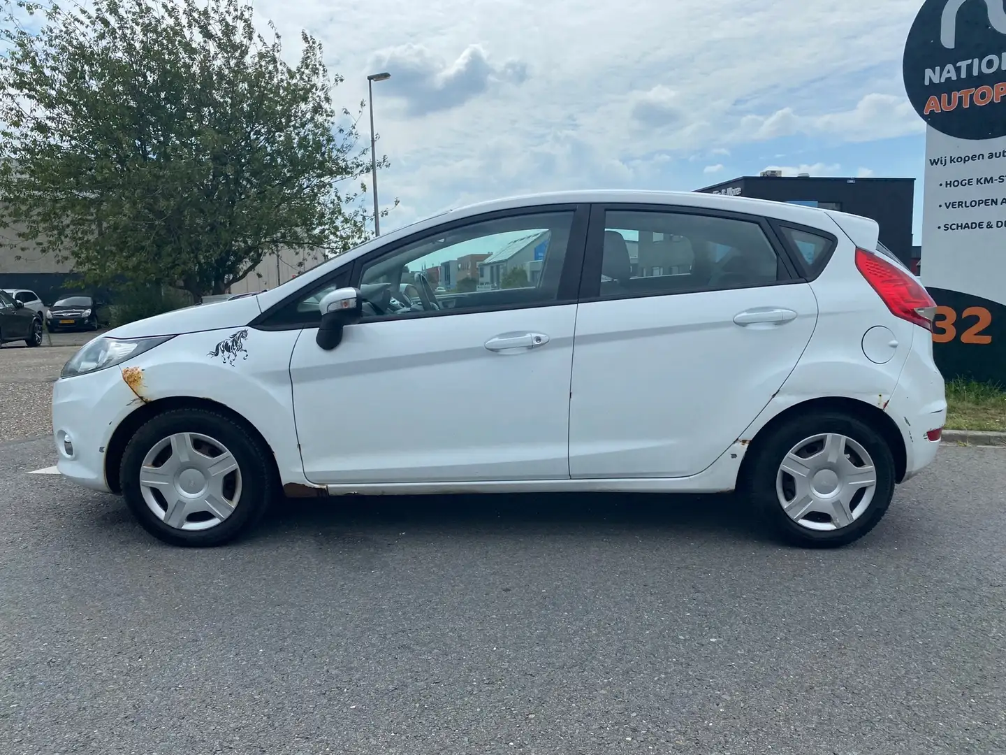 Ford Fiesta 2012 * 1.25 Titanium * AIRCO * BLUETOOTH * AUX * 5 Wit - 2