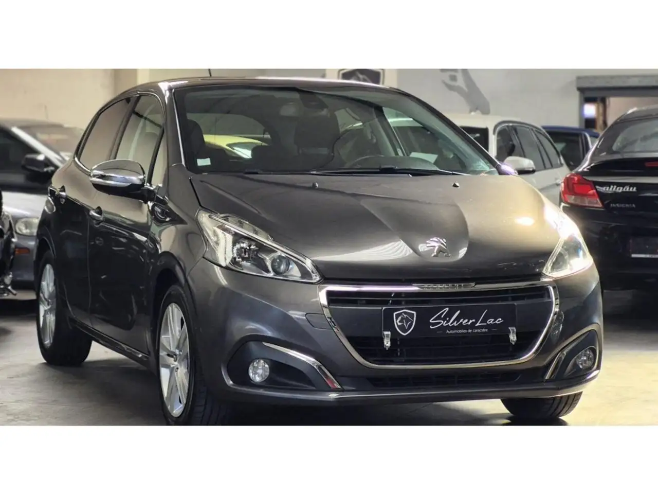 Peugeot 208 208 — photo 24