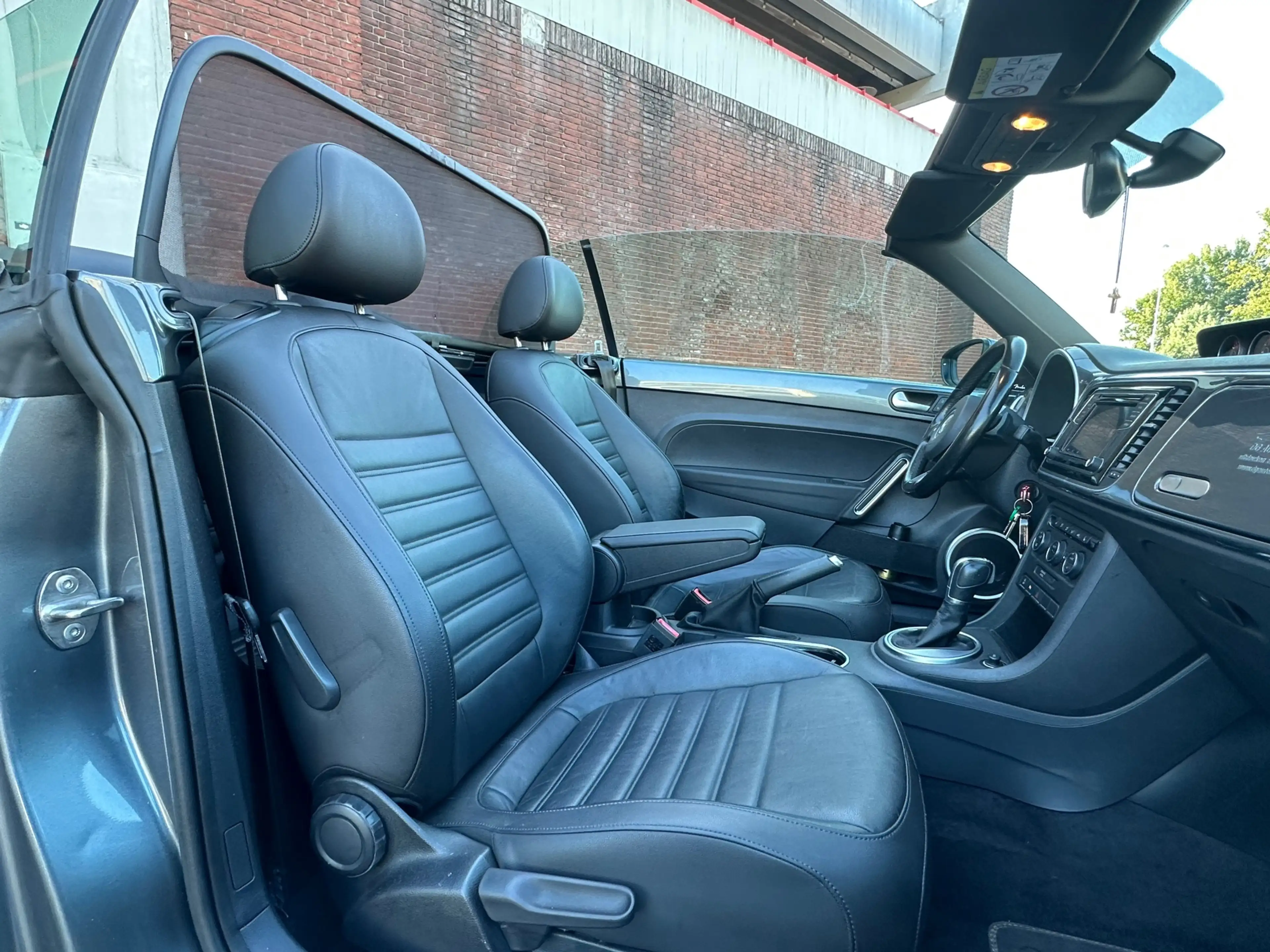 Volkswagen Beetle Cabriolet 1.4 TSI Sport BlueMotion|AUTOMAAT|CLIMA| — photo 10