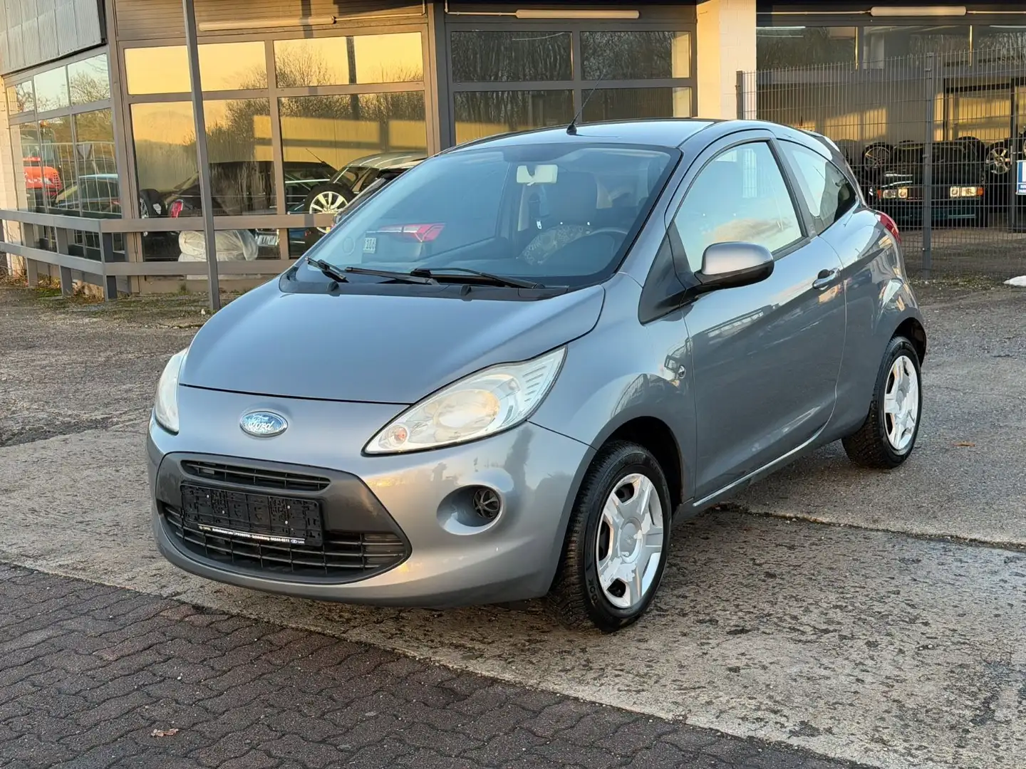 Ford Ka/Ka+ Trend Grau - 1