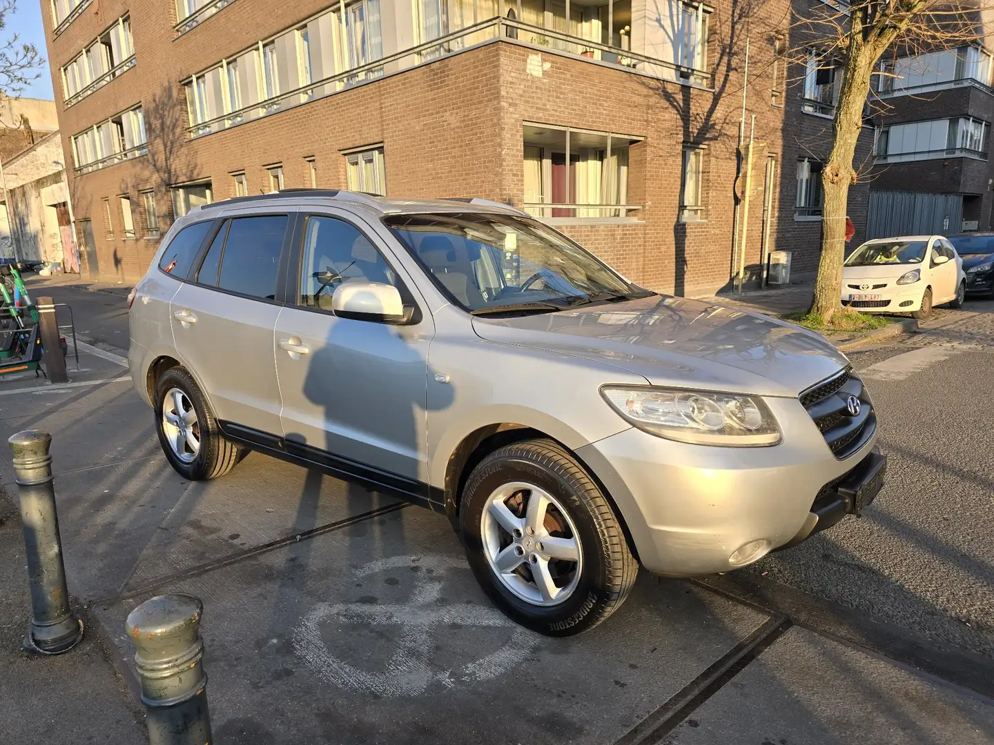 Hyundai SANTA FE 2.7i V6 Comfort 7pl. ((EXPORT AFRICA MERCI))) - 2