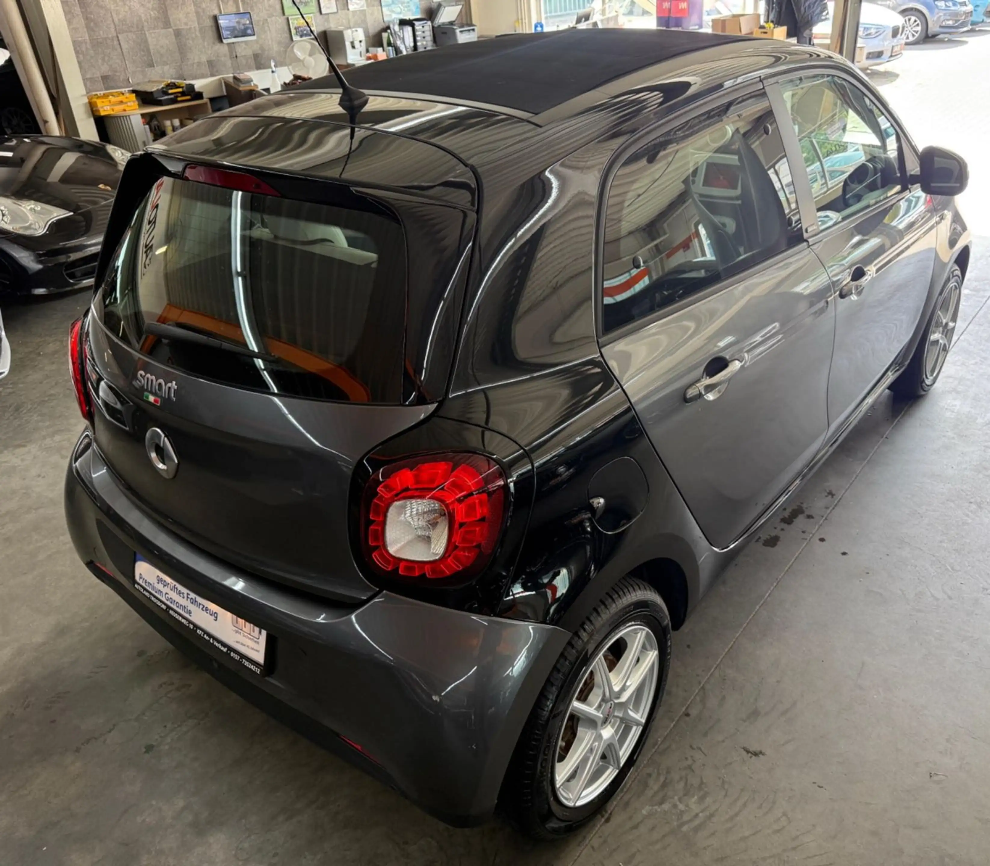 smart forFour forfour Basis 52 kW — photo 11