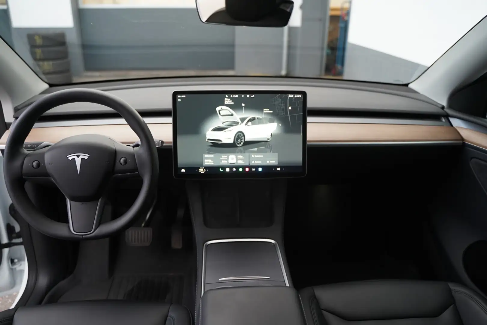Tesla Model Y Long Range AWD *20-Zoll*AHK*ACC-Boost* Weiß - 2