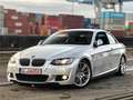 BMW 335 i E93 M-Paket | 1 HAND | Traum Zustand | Navi | Zilver - thumbnail 2
