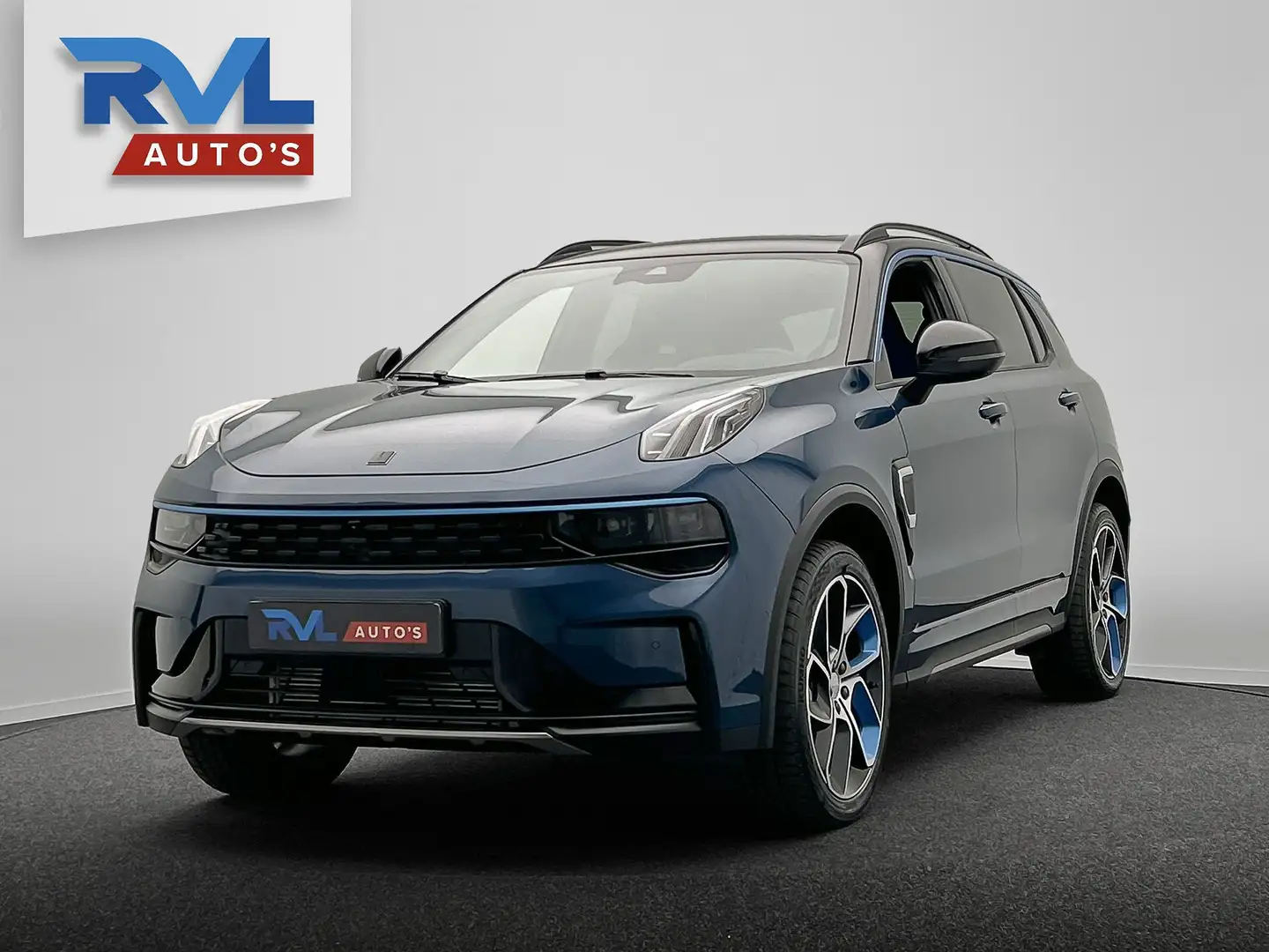 Lynk & Co 01 1.5 261PK Plug-in Hybrid *Zwarte Hemel* 360 Camera Blau - 1